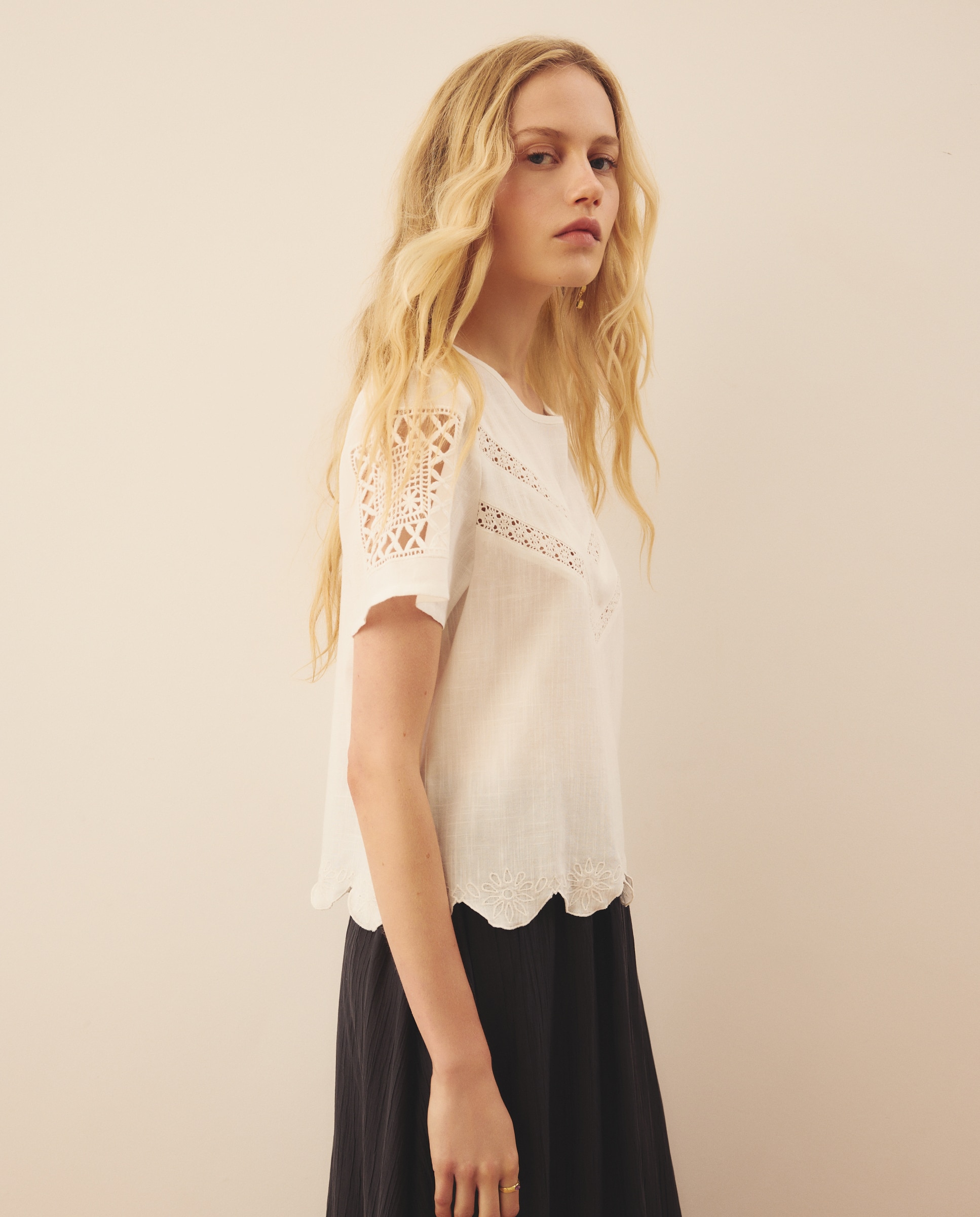 Imagen 1 de Top manga corta de mujer con aplique crochet - Southern Cotton - Blanco Blanco