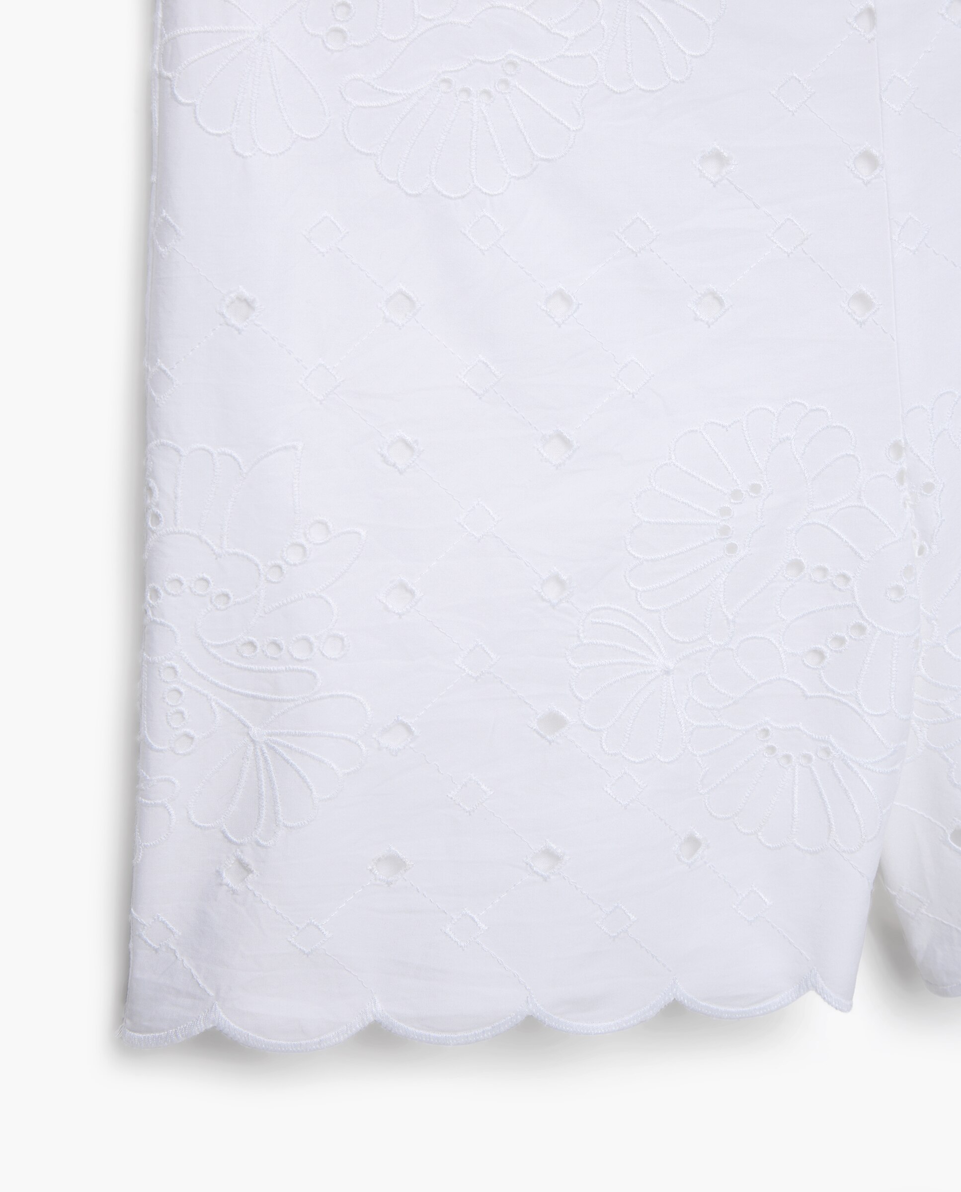Bermudas lisas Branco-5