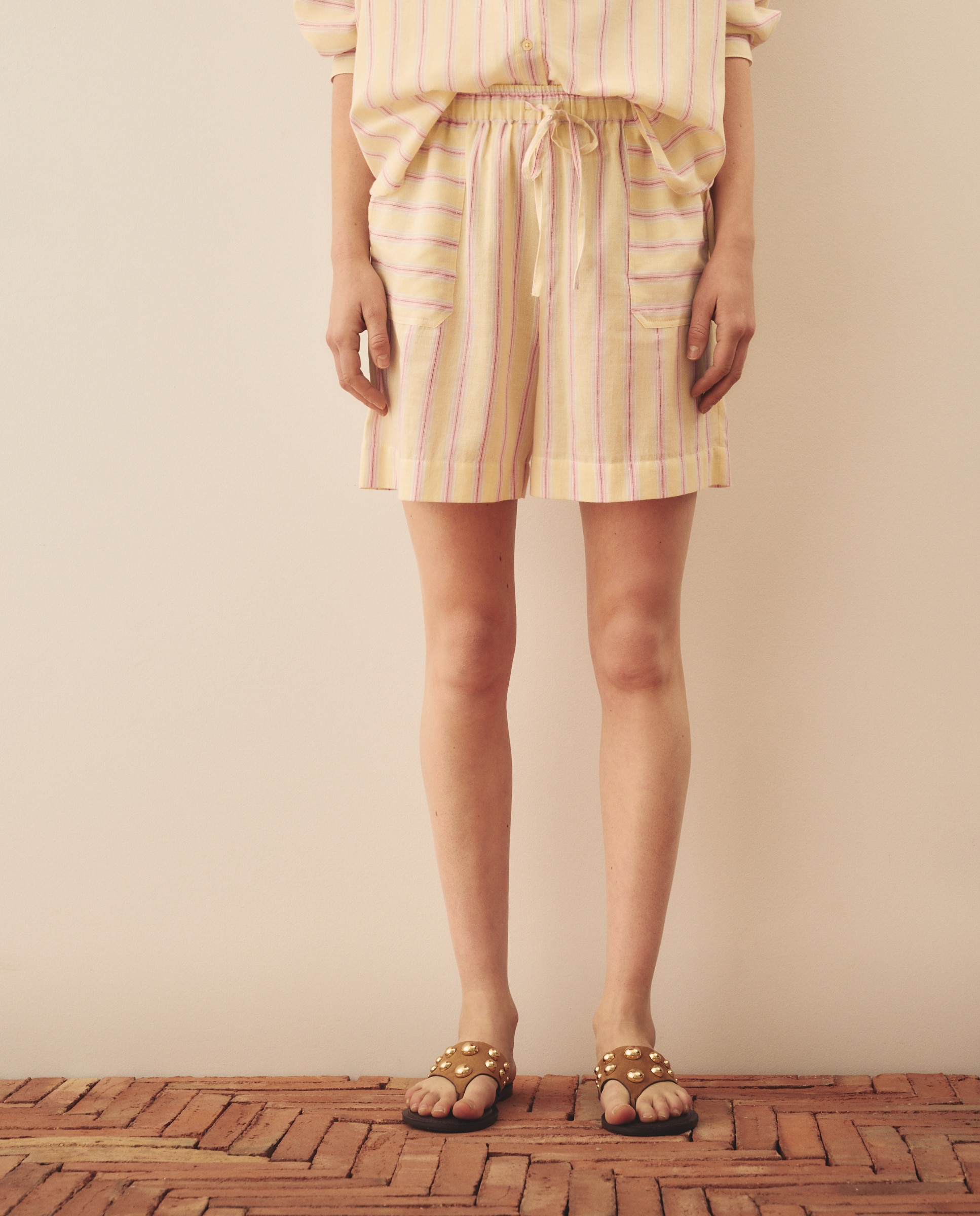 Bermudas de Algodão às Riscas Amarelo-2