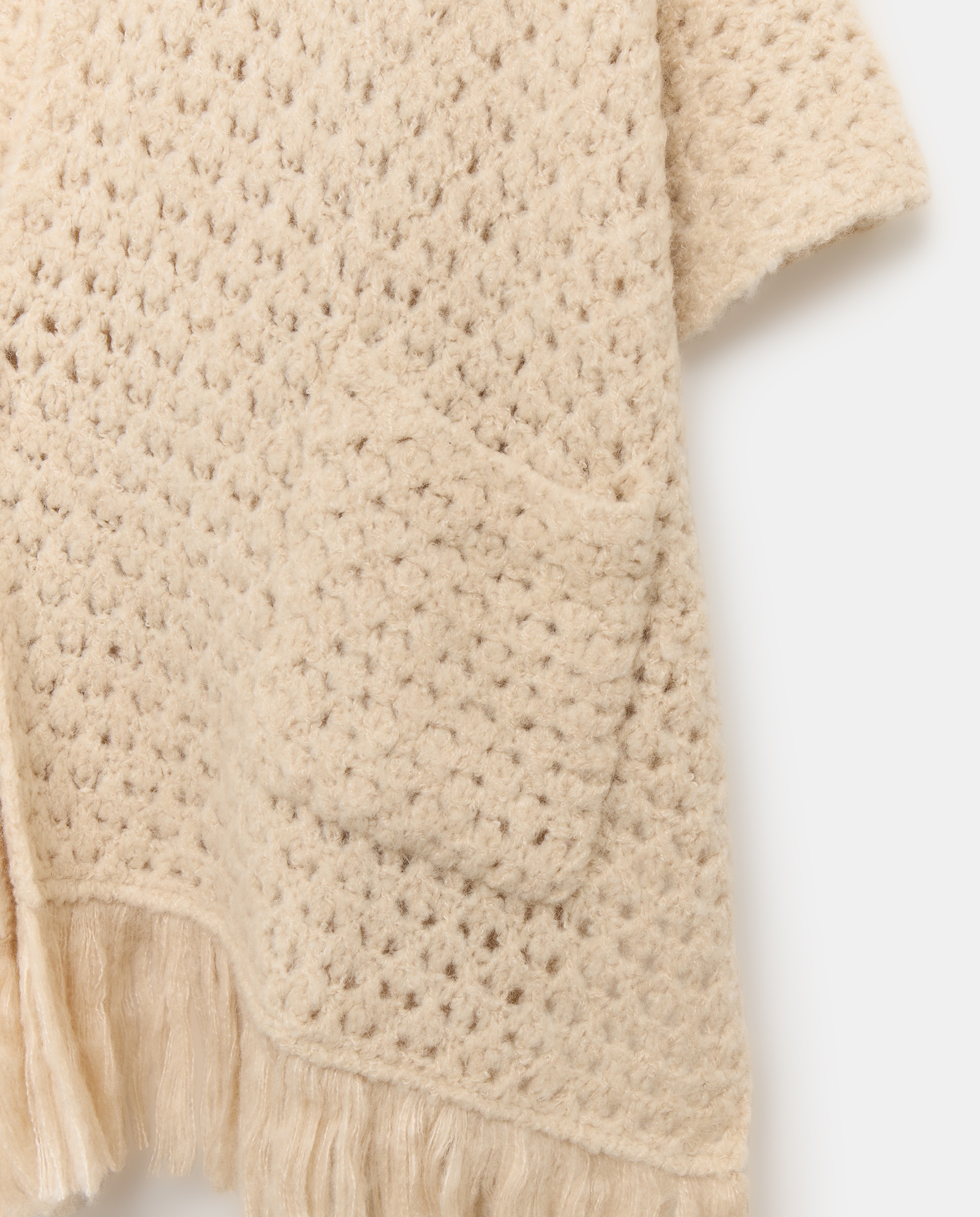 Poncho de Malha com Franjas Bege-3