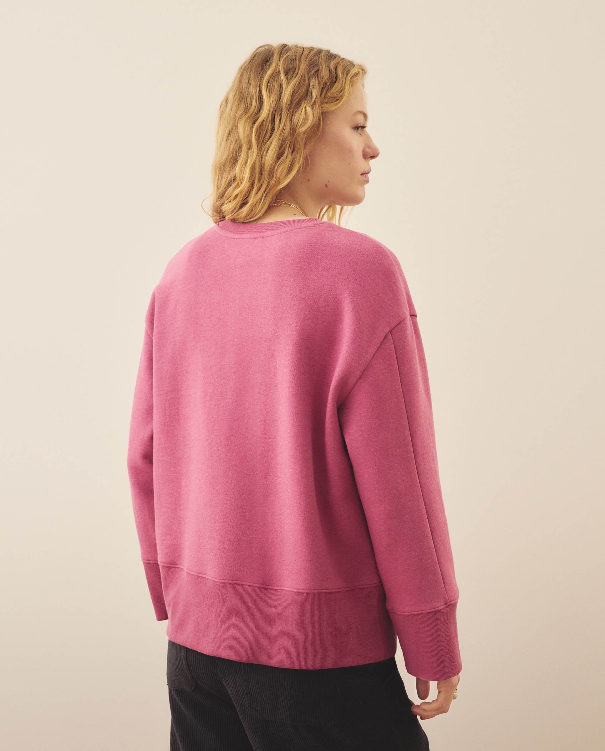 Sweatshirt com decote redondo 240 Fúcsia-3