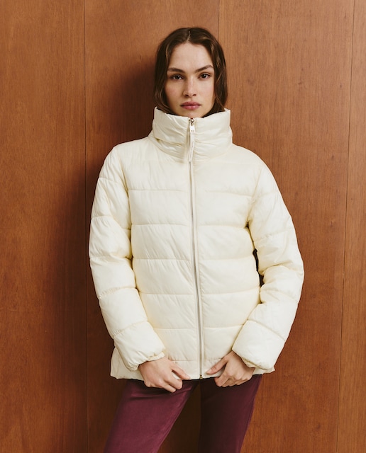 Imagen 0 de Plumífero de mujer corto y ligero