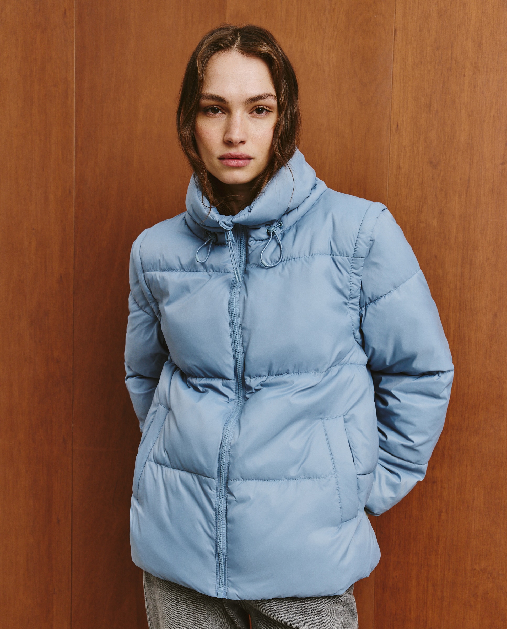 Southern Cotton - Parka lisa corta de mujer.