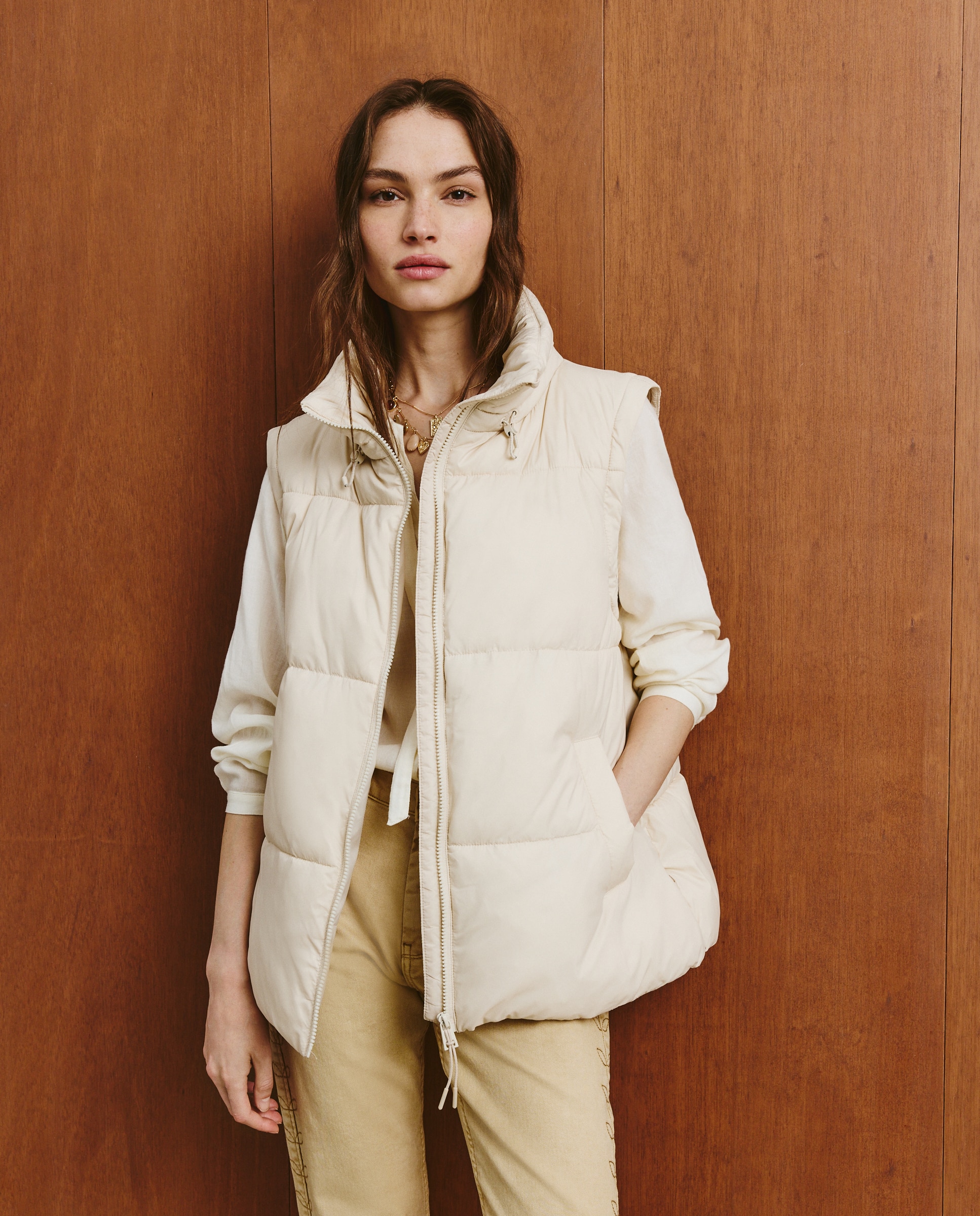 Imagem 0 de Parka Lisa Curta