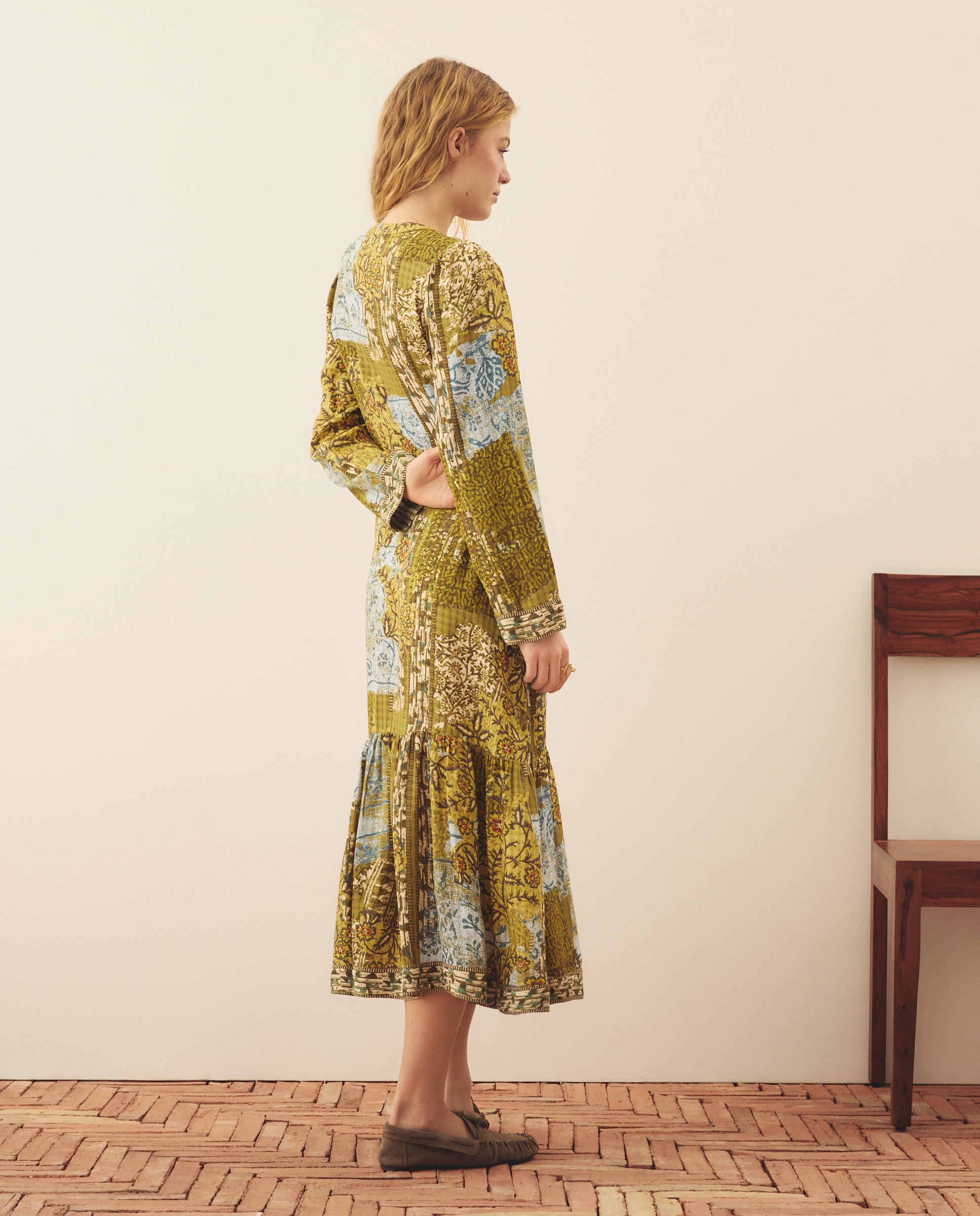 Vestido Midi com Manga 3/4 e Estampado Verde-3