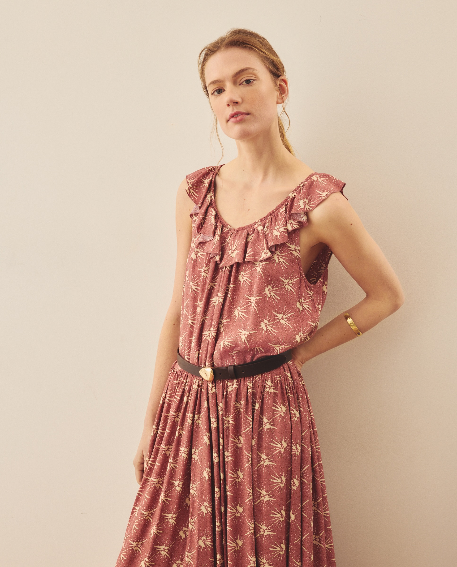 Imagem 0 de Vestido Midi com Folho