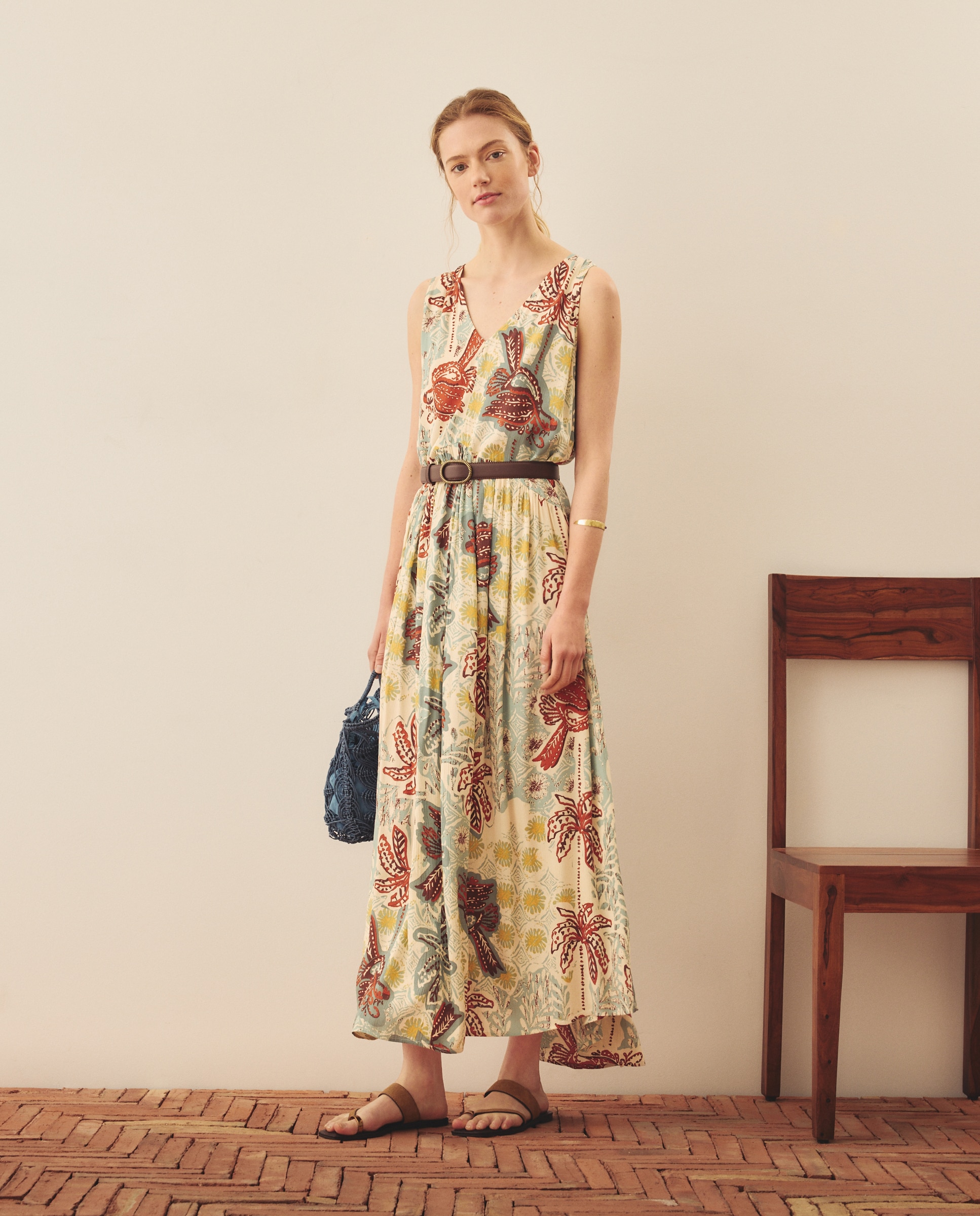 Imagem 0 de Vestido comprido estampado sem mangas
