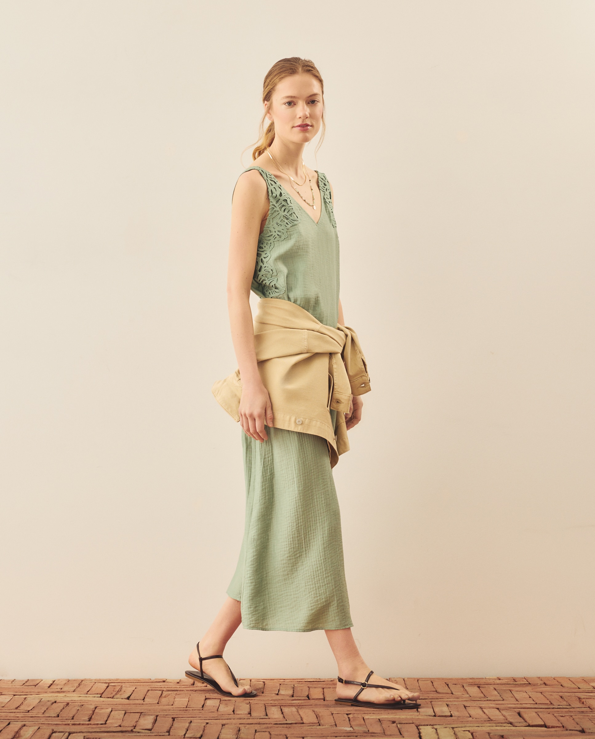 Imagem 0 de Vestido Comprido com Decote Halter