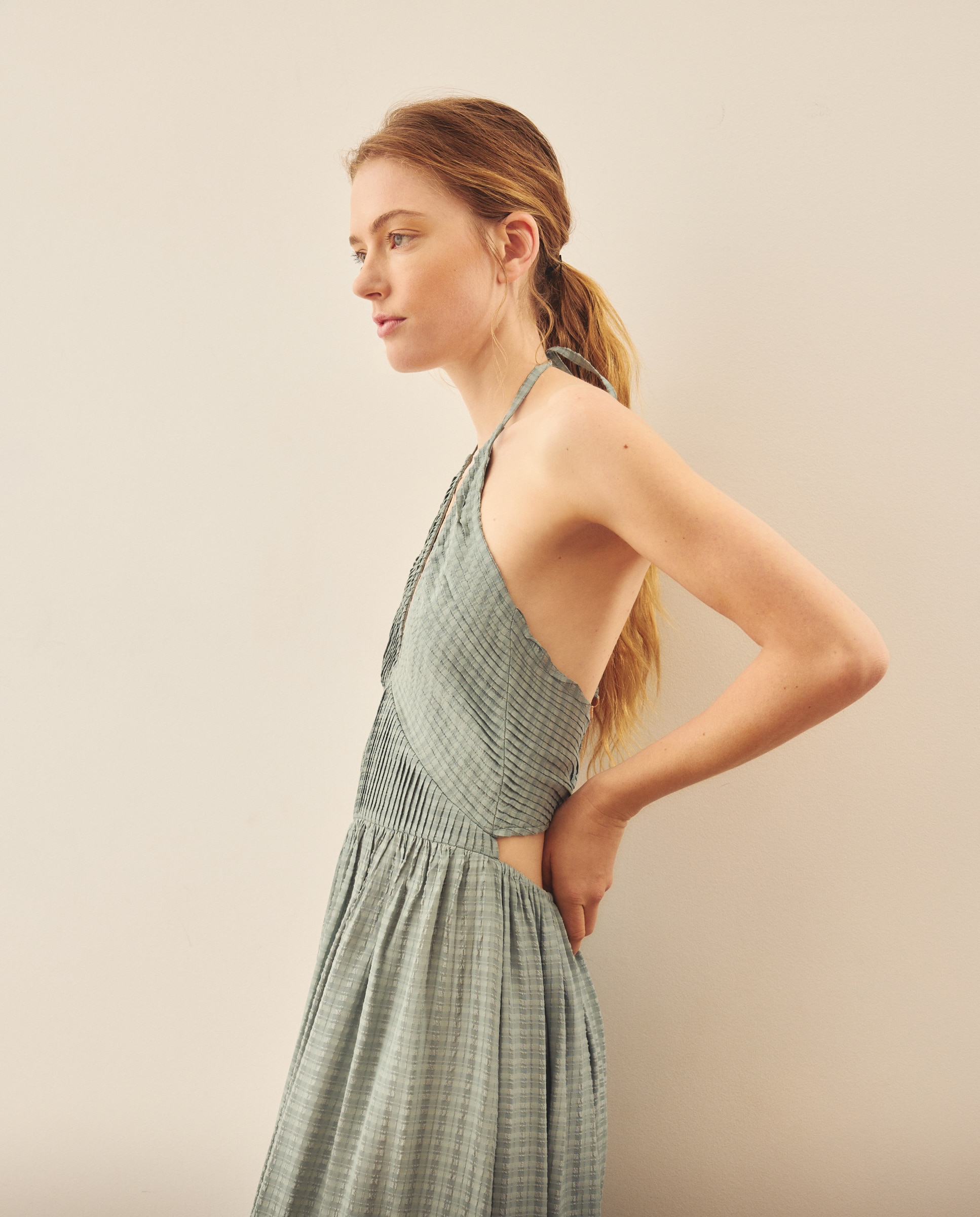 Vestido Comprido com Decote de Tiras Sabão-2