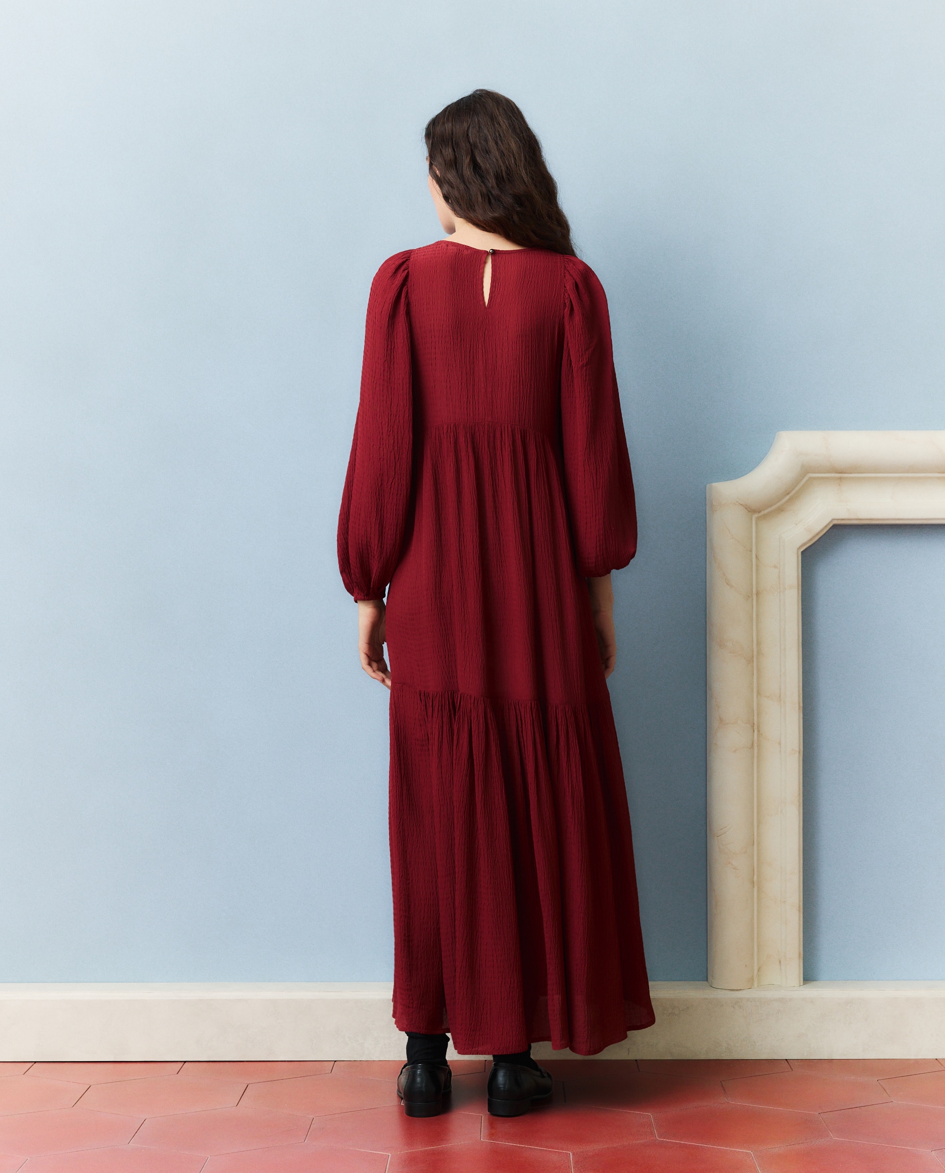 Vestido com Peitilho Bordado Bordeaux-3