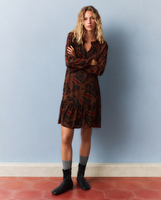 Imagen 0 de Vestido georgette corto Gris