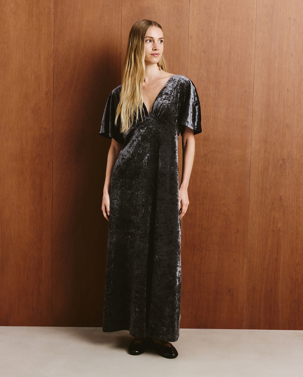 Vestido Liso de Veludo Chumbo-3