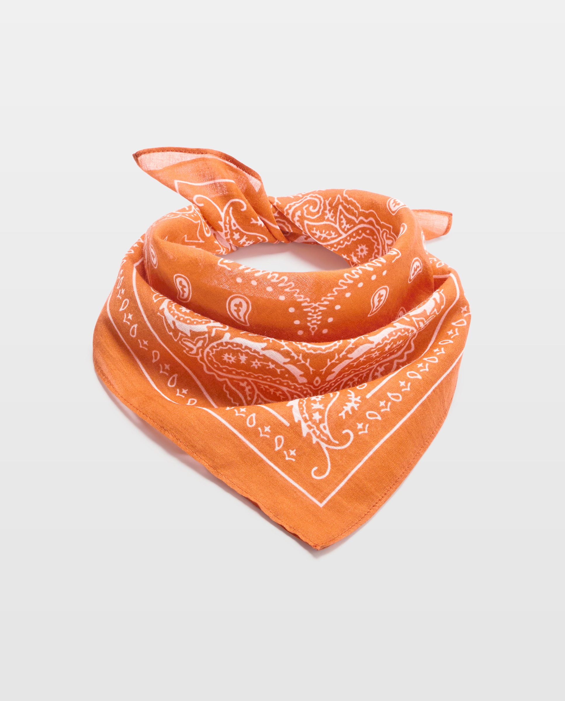 Imagem 0 de Lenço Tipo Bandana com Estampado Floral