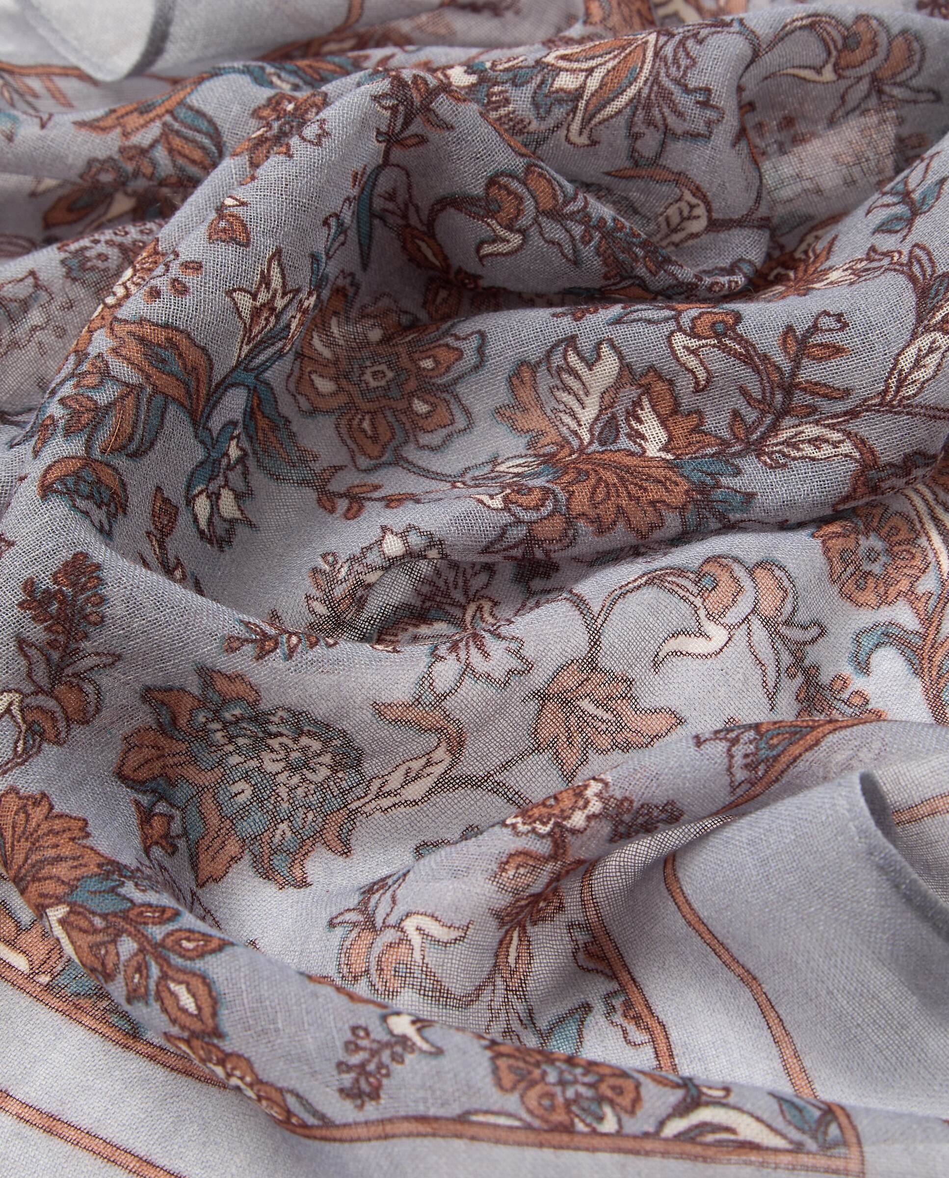 Lenço com Estampado Floral Preto-2