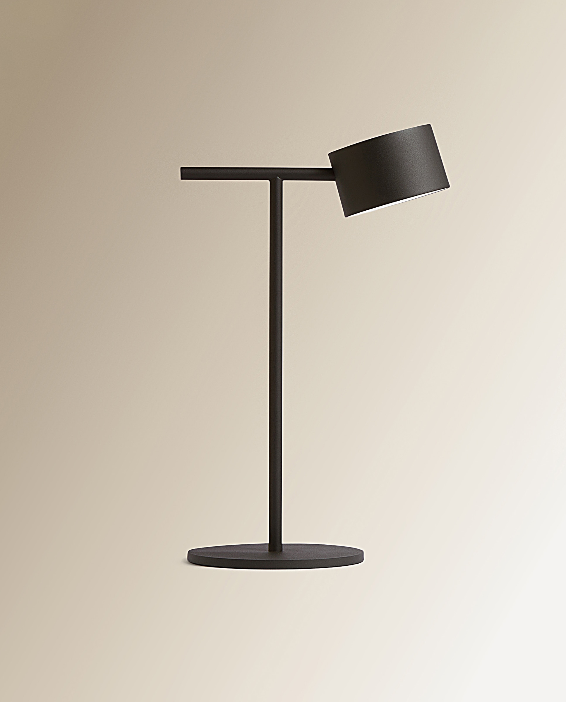 Imagem 0 de Candeeiro LED Meier