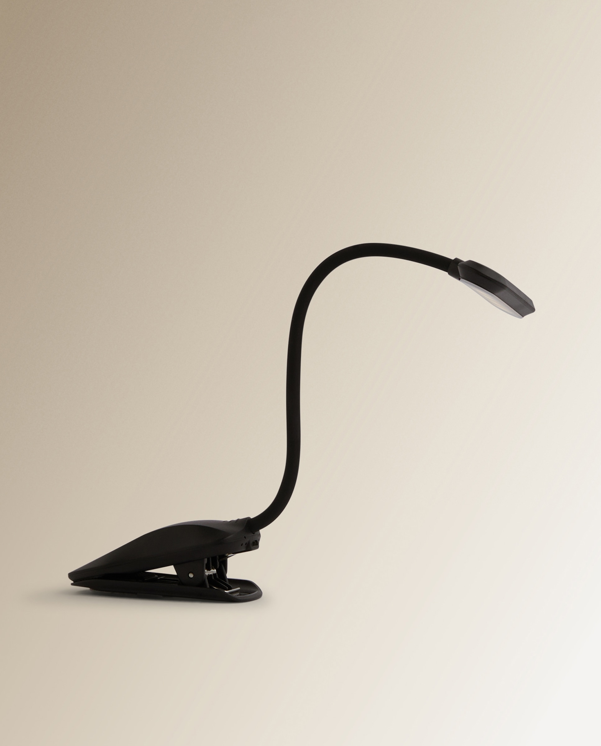 Mini flexo con LED integrado y base de pinza Lecto El Corte Inglés - Negro Negro-1