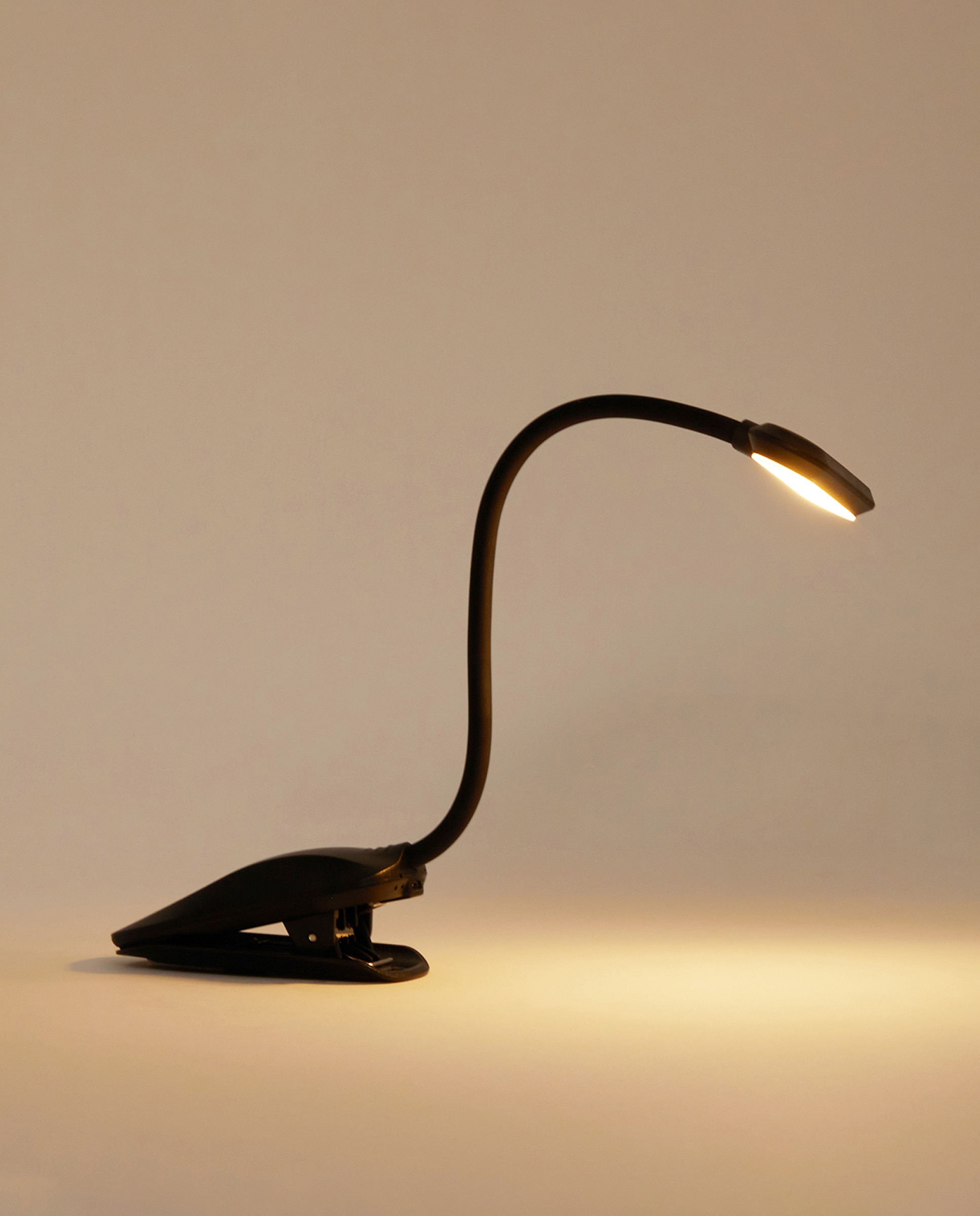 Mini flexo con LED integrado y base de pinza Lecto El Corte Inglés - Negro Negro-4
