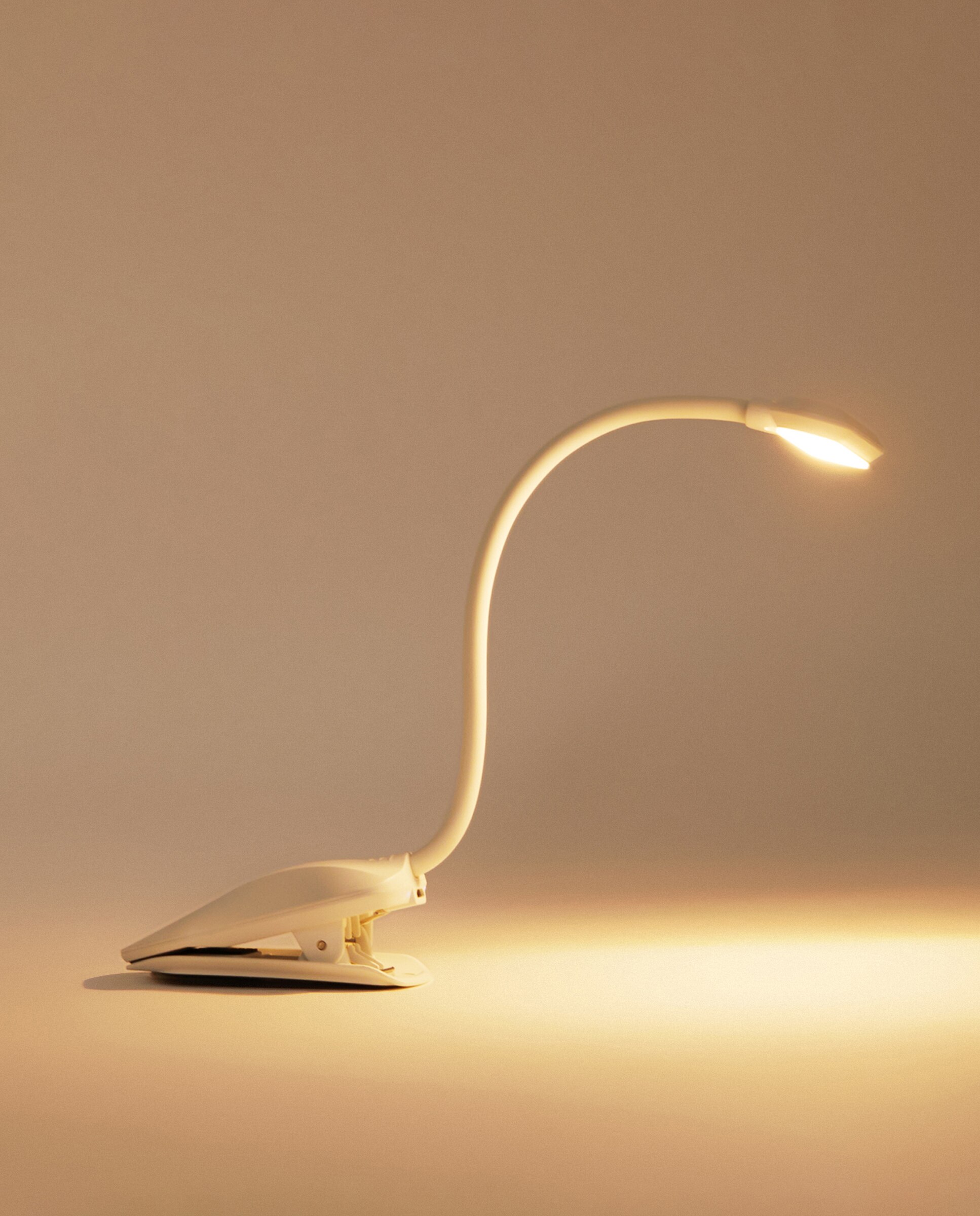 Minicandeeiro com LED Integrado e Base de Mola Lecto Branco-4