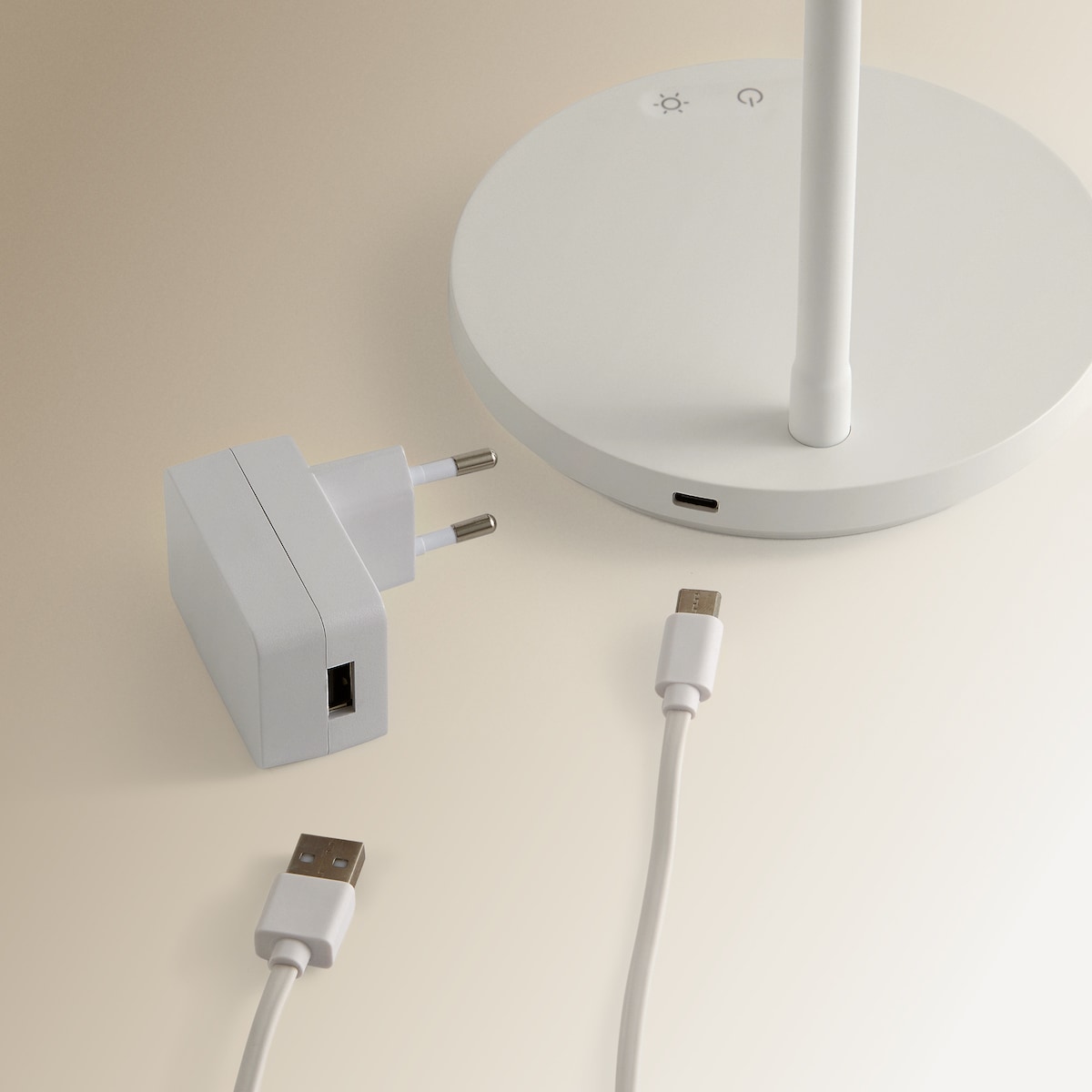 Candeeiro com LED Integrado Lucas Branco-6