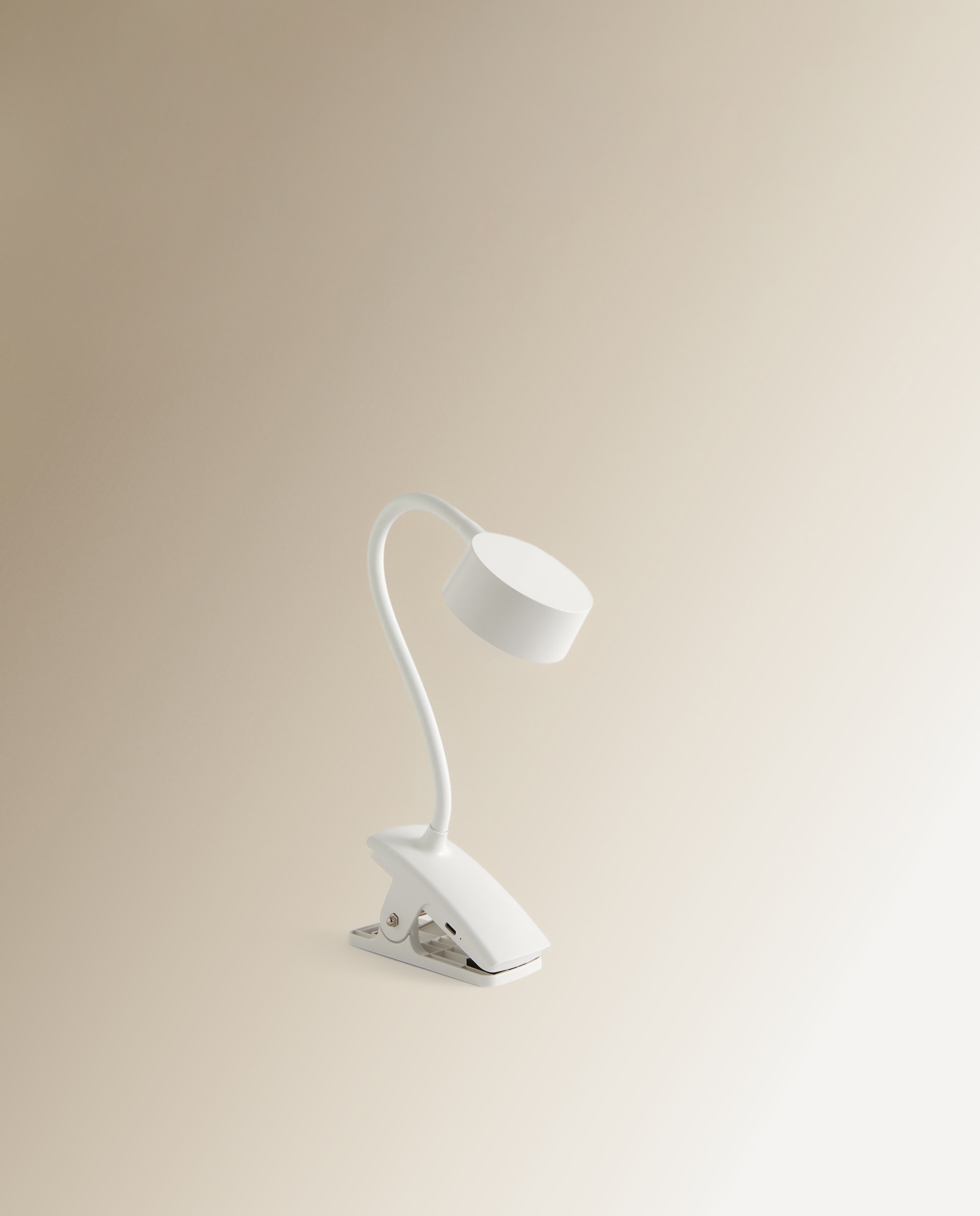 Candeeiro com LED Integrado e Base de Pinça Lucas Branco-4