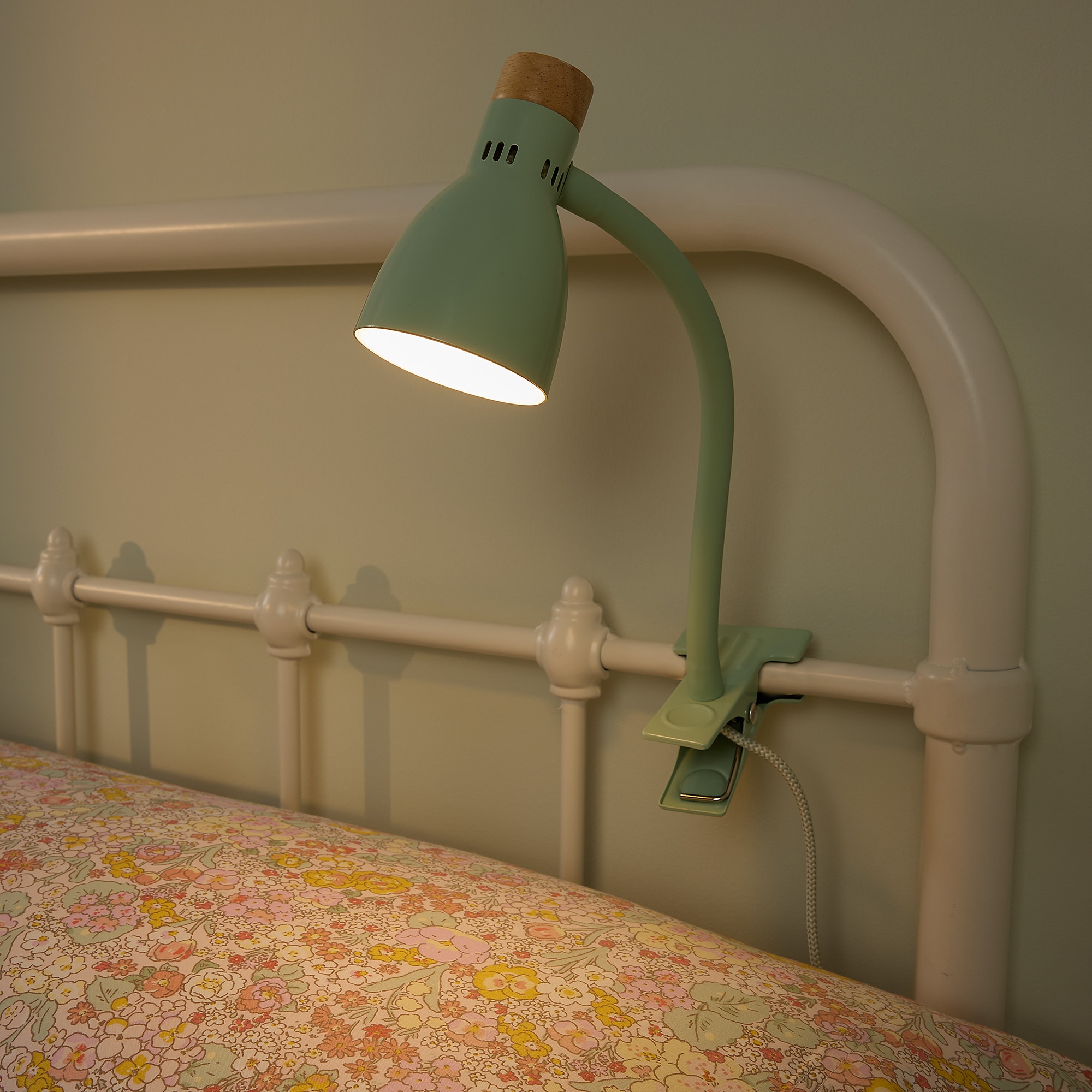 Flexo con LED integrado y base de pinza Clip Mini Home - El Corte Inglés - Verde Verde-1