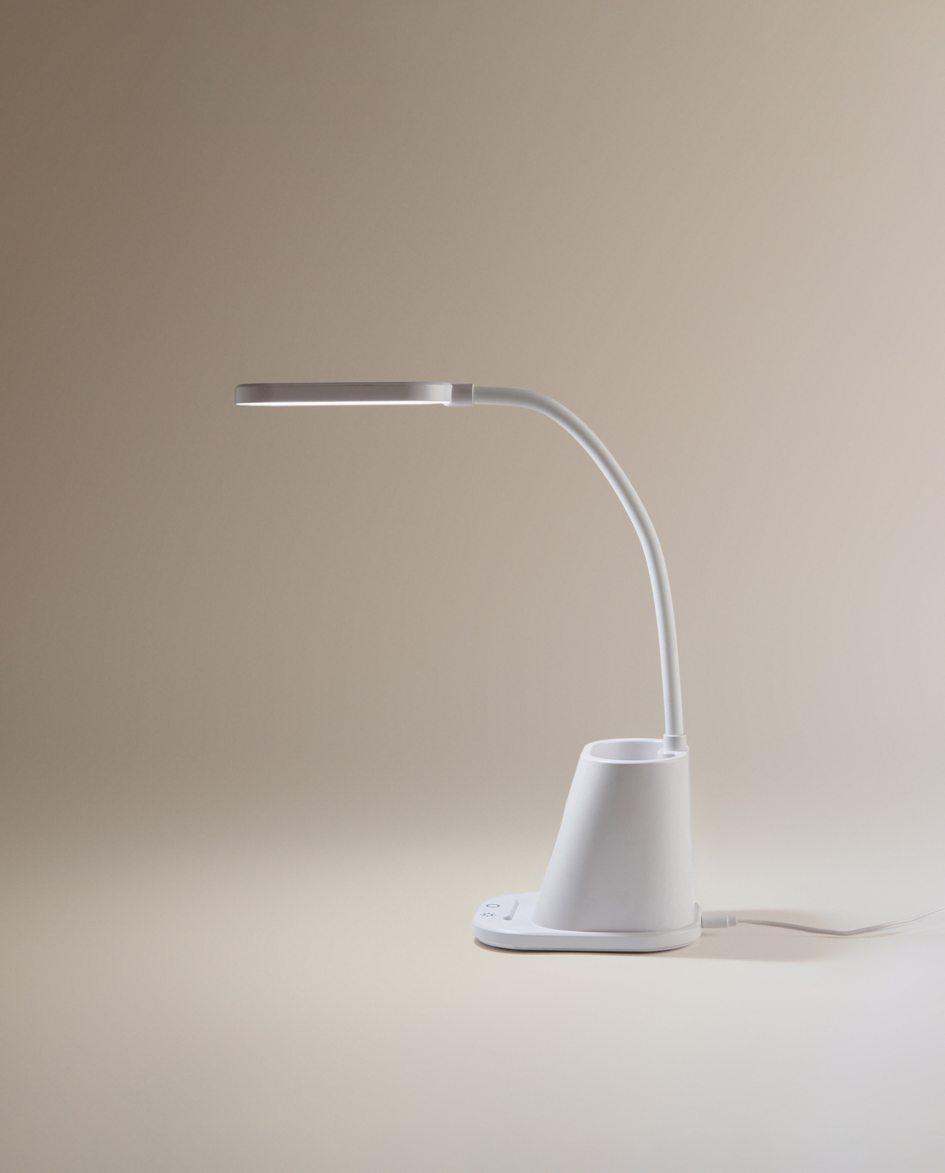Candeeiro de Mesa com LED Integrado Bram Branco-3