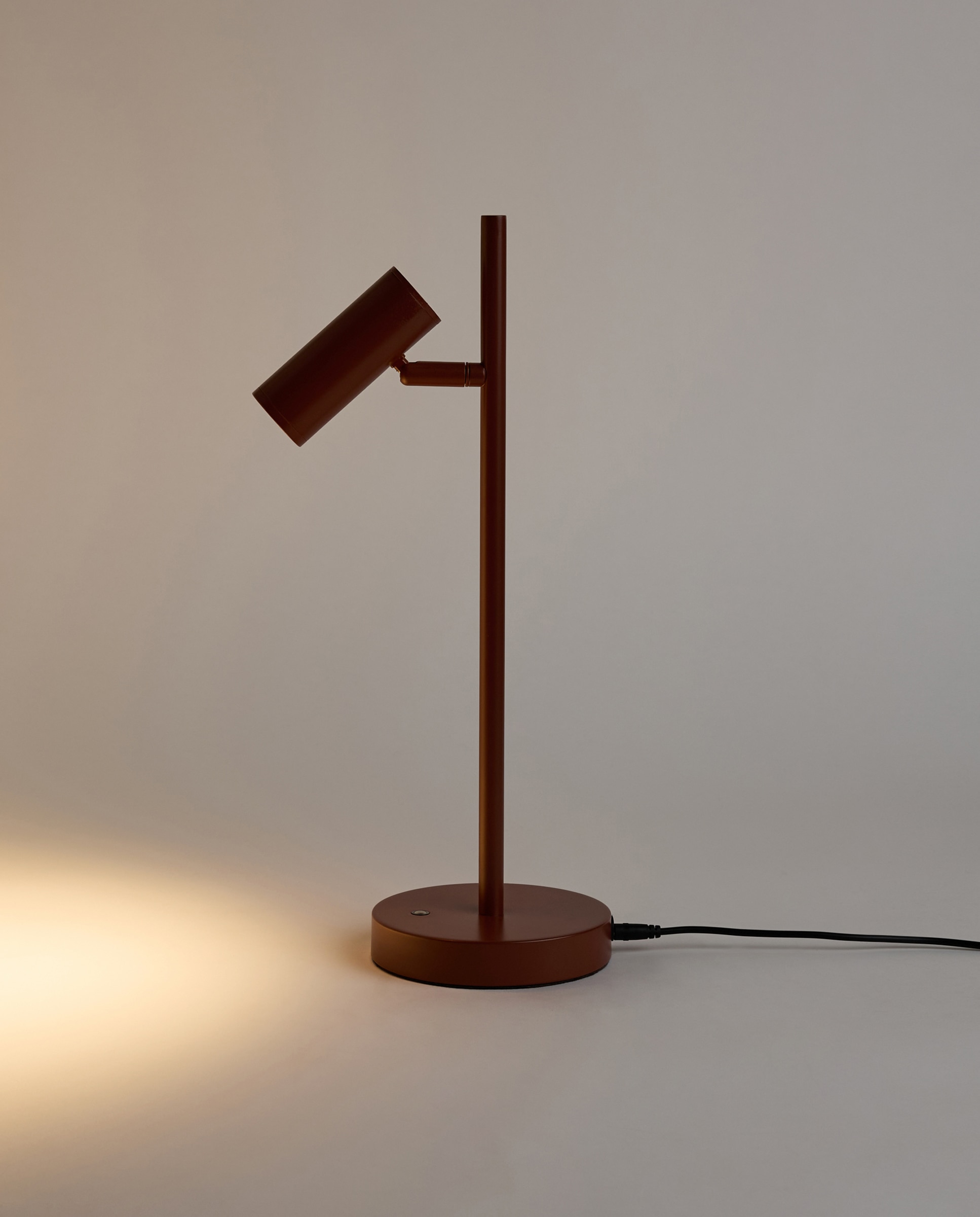 Flexo con LED integrado Malmo - Caldero Caldero-3