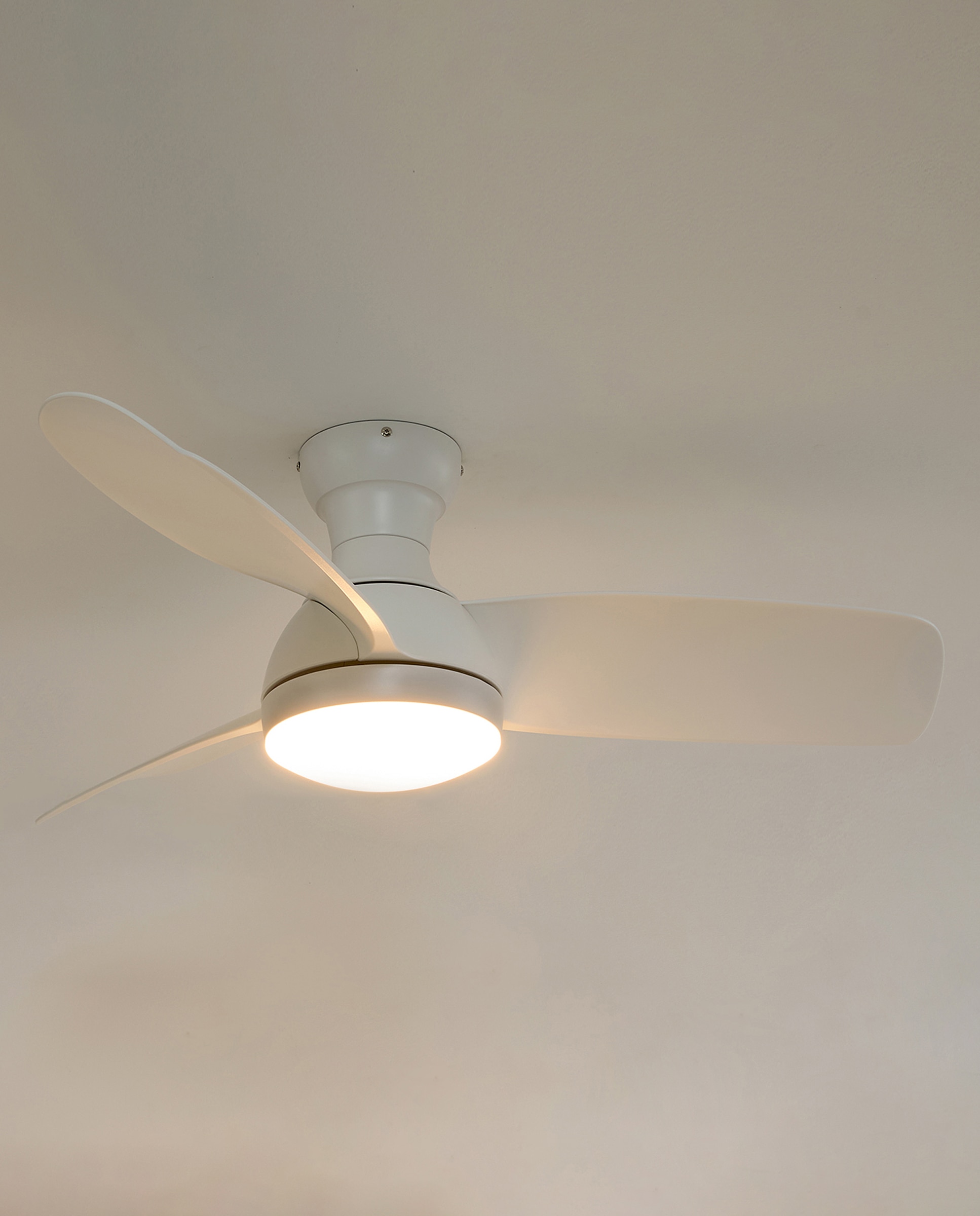 Ventoinha de Teto com Luz LED e Motor DC Fornells - Branco Branco-4
