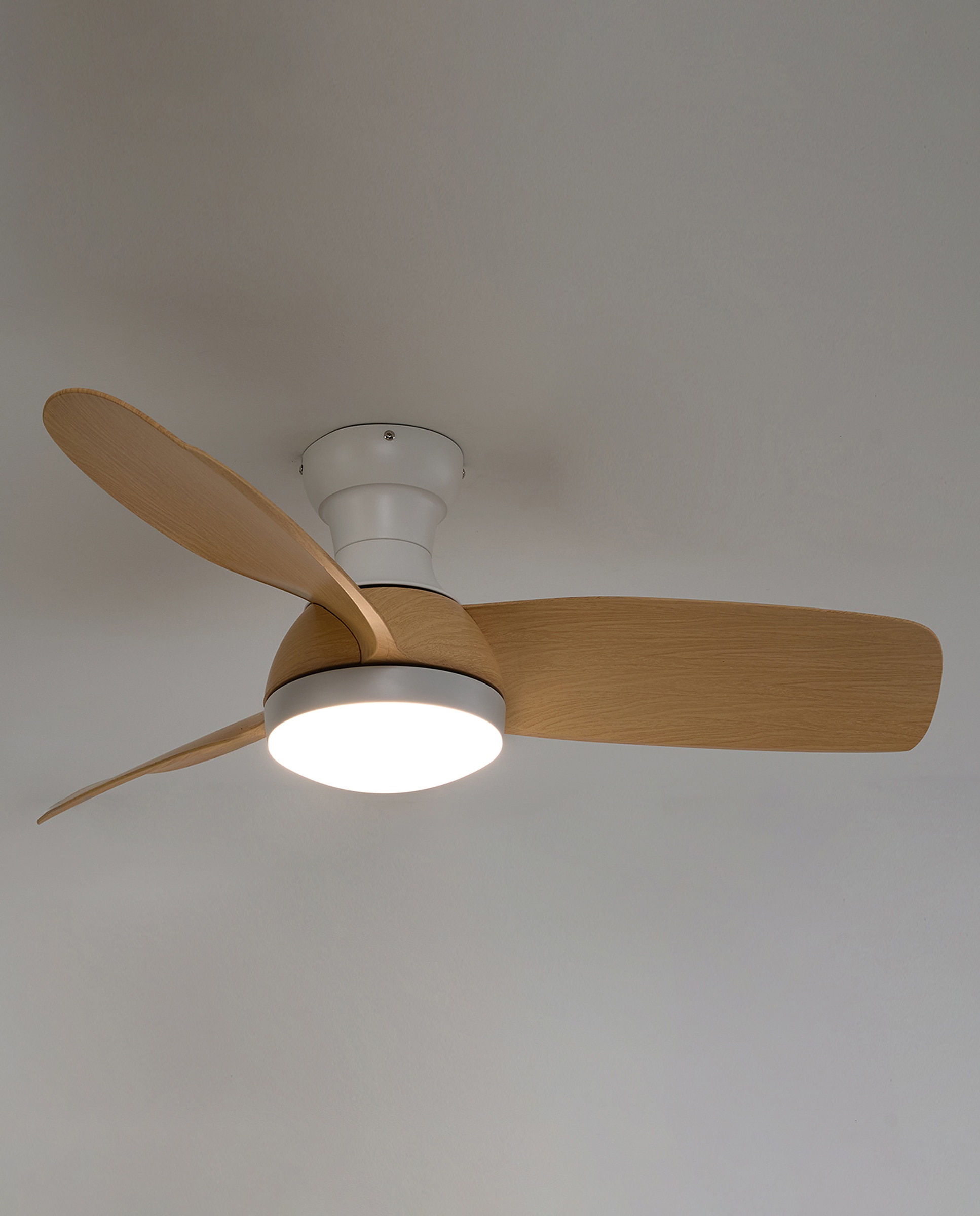 Ventoinha de Teto com Luz LED e Motor DC Fornells - Cru Natural-4