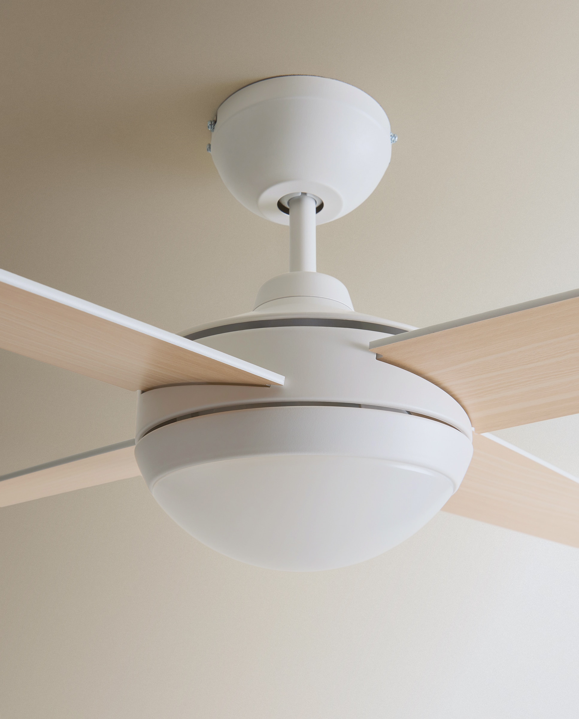Ventoinha de Teto L com Luz LED e Motor DC Dominicana Branco-6