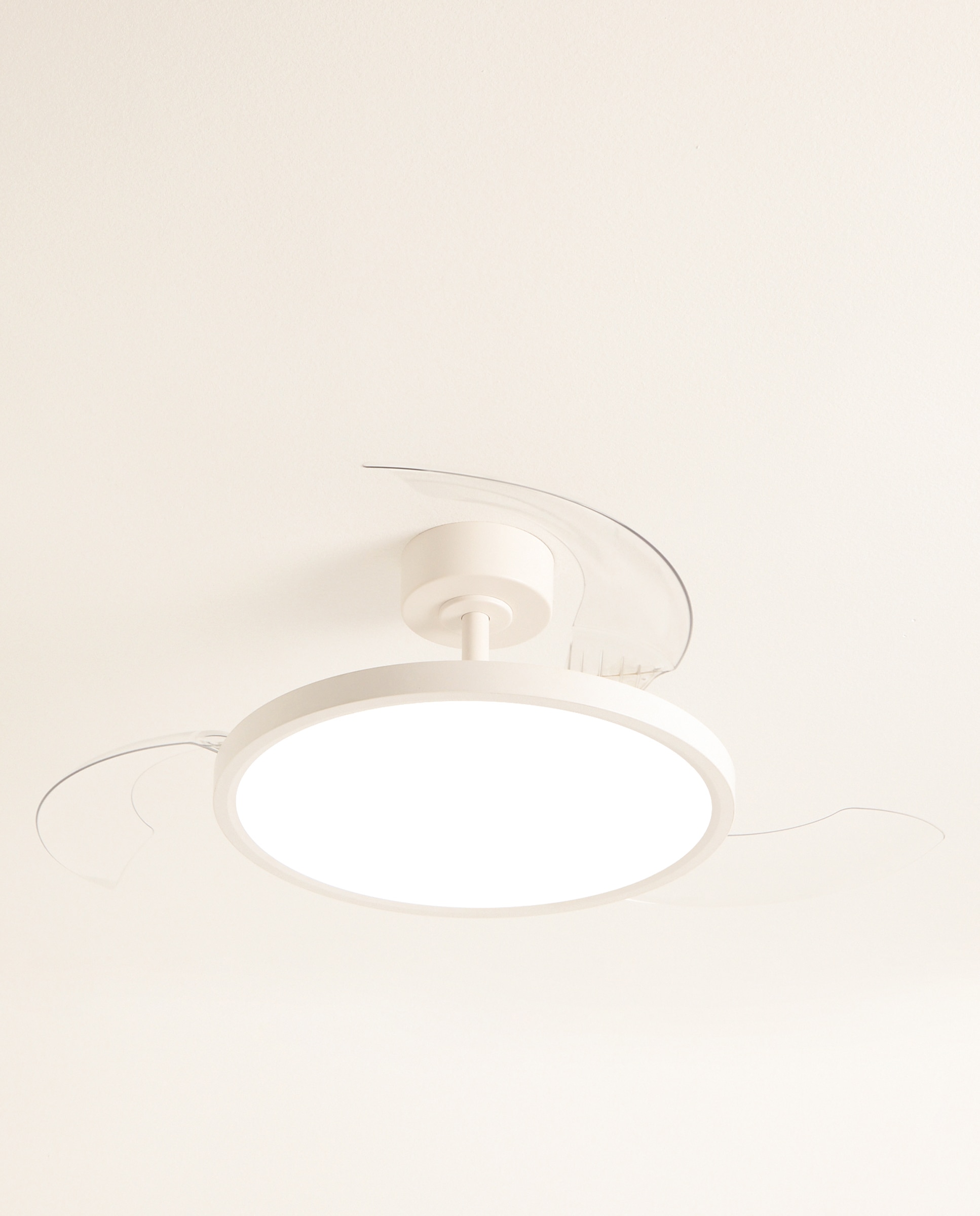 Imagen 4 de Ventilador de techo con luz LED y motor DC Menorca - Blanco Blanco