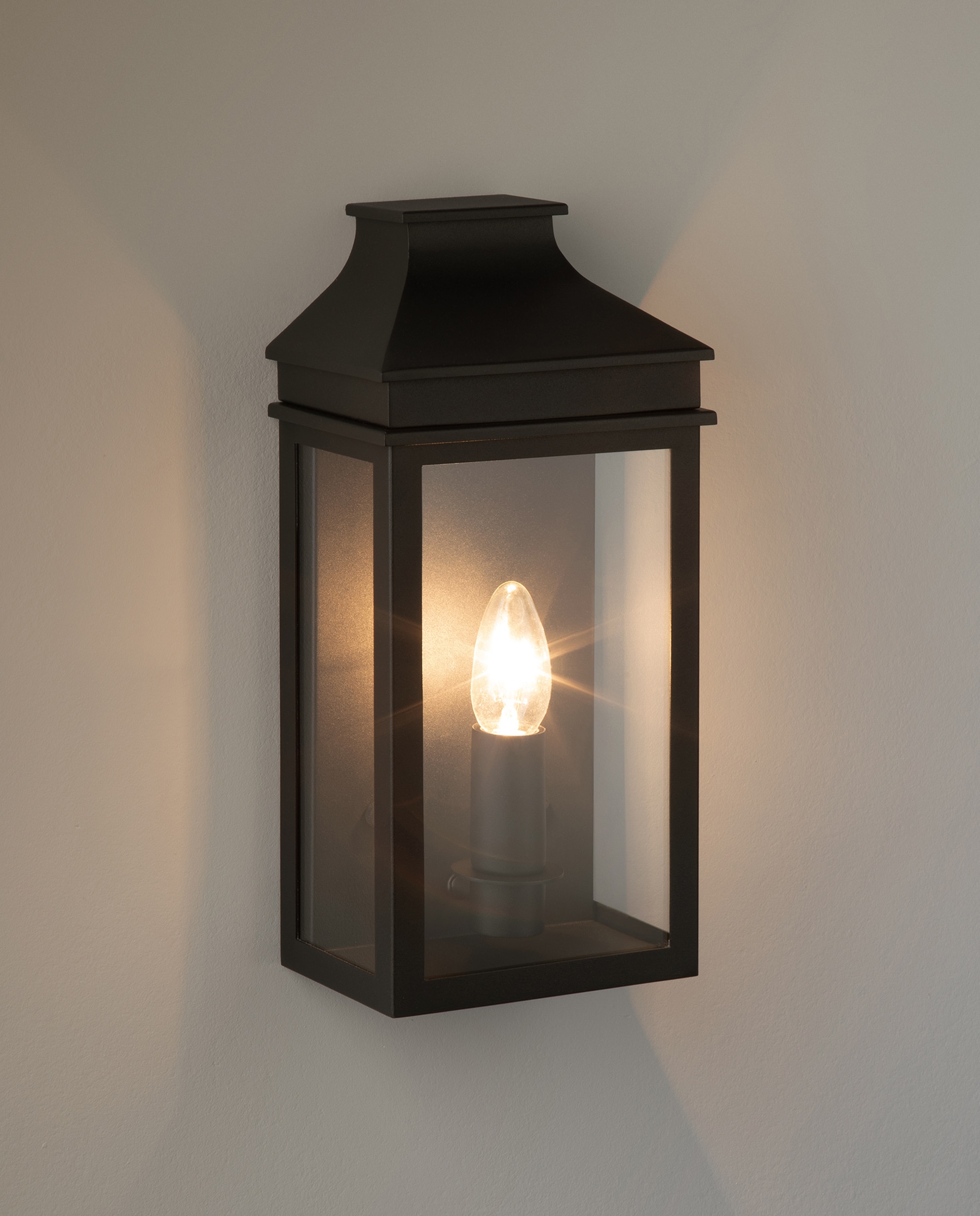 Aplique de exterior British Preto-2