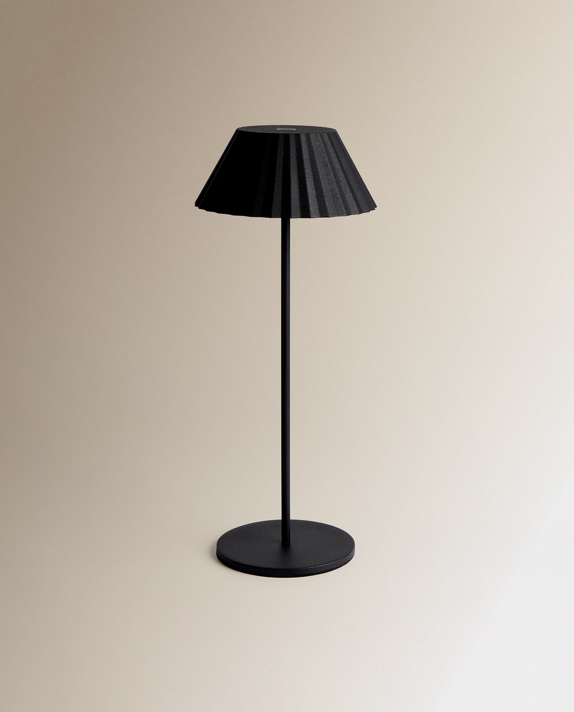Imagen 2 de Lámpara de mesa exterior con LED integrado Bea - Negro Negro