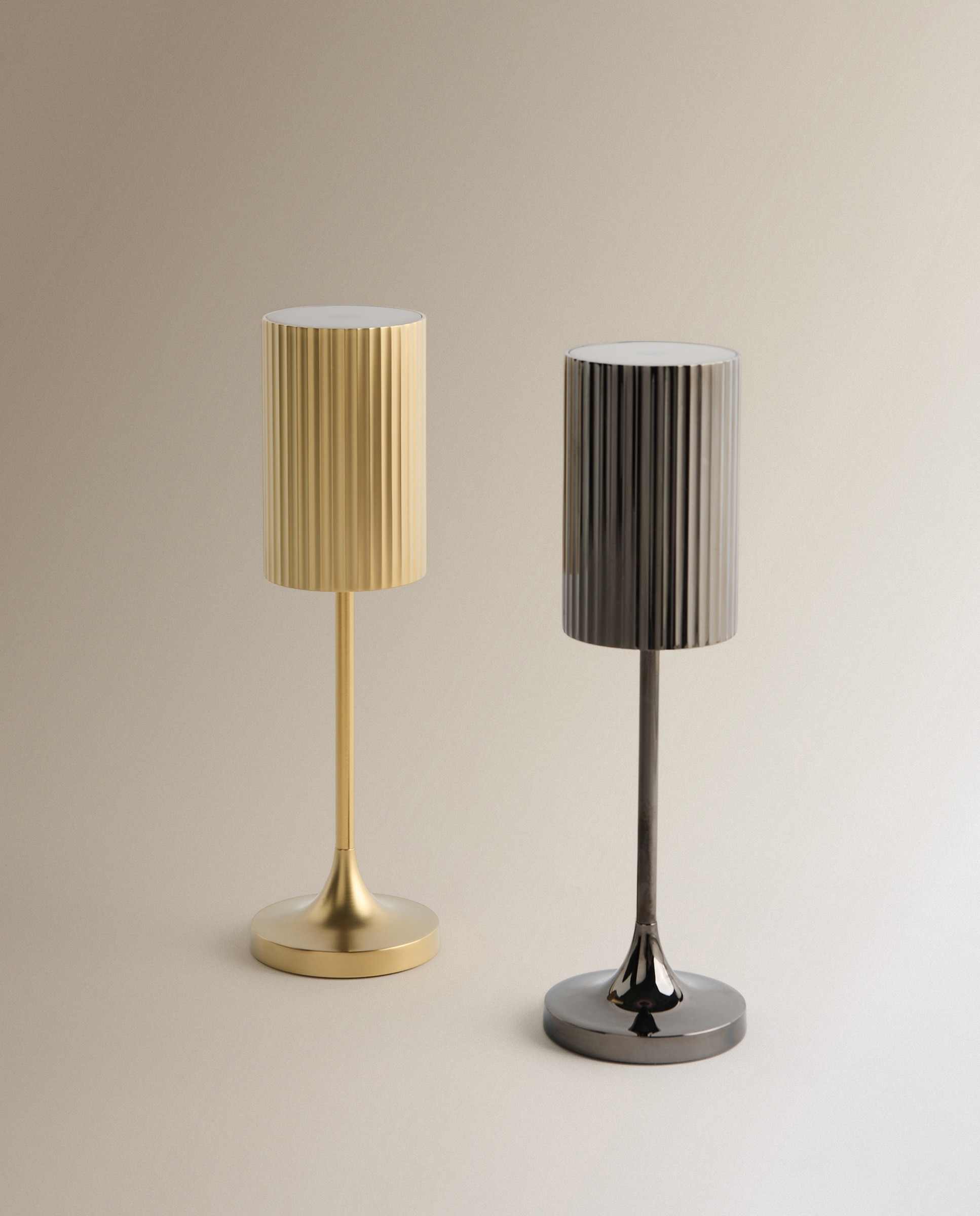 Candeeiro de Mesa Exterior com LED Integrado Lucía Ouro-7