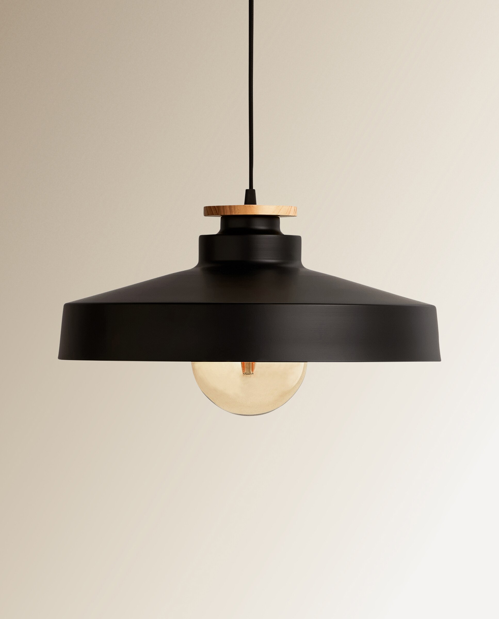 Candeeiro de tecto Sewark Preto-1