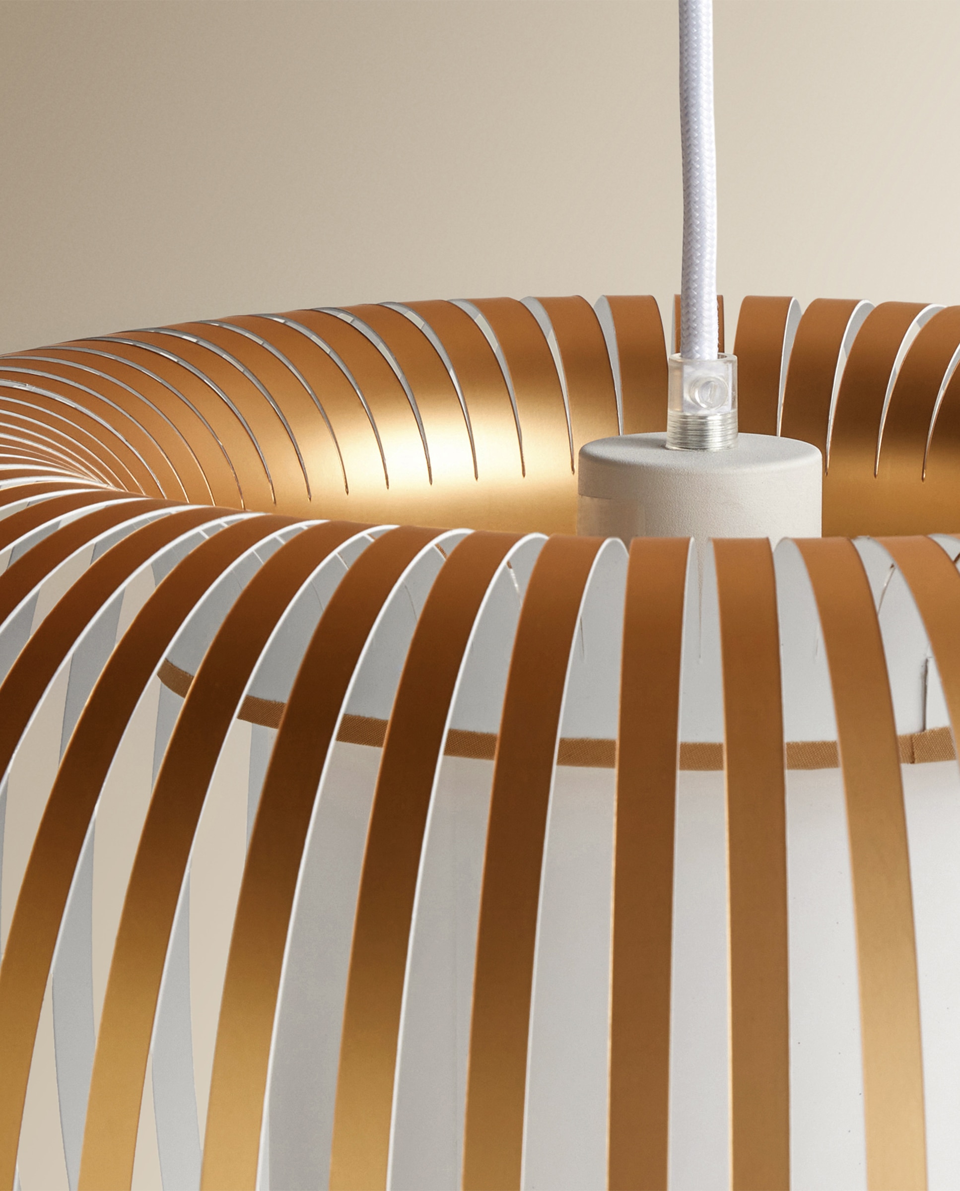 Candeeiro de tecto Lola El Corte Inglés Ouro-4