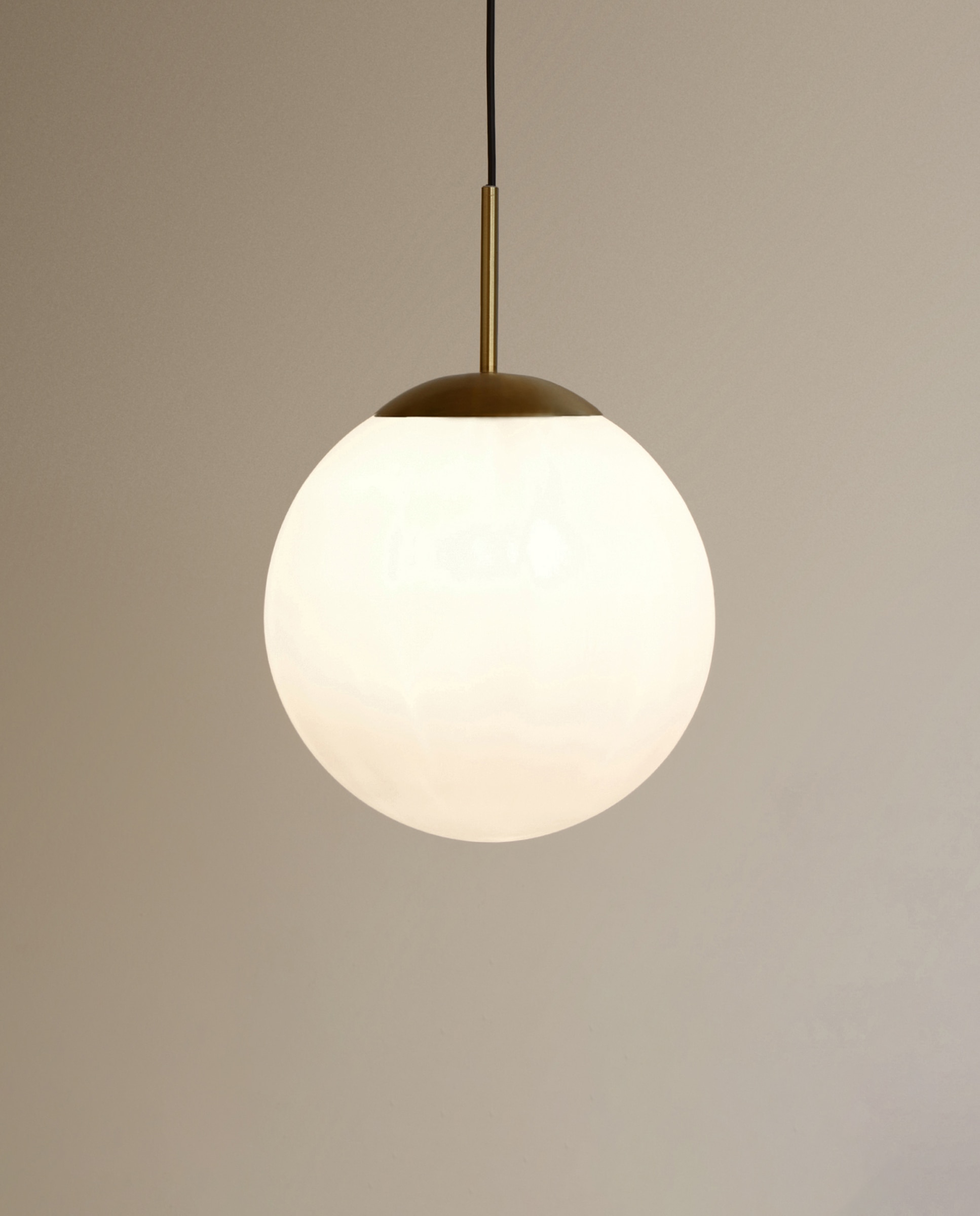 Candeeiro de tecto Gibson Ouro-2