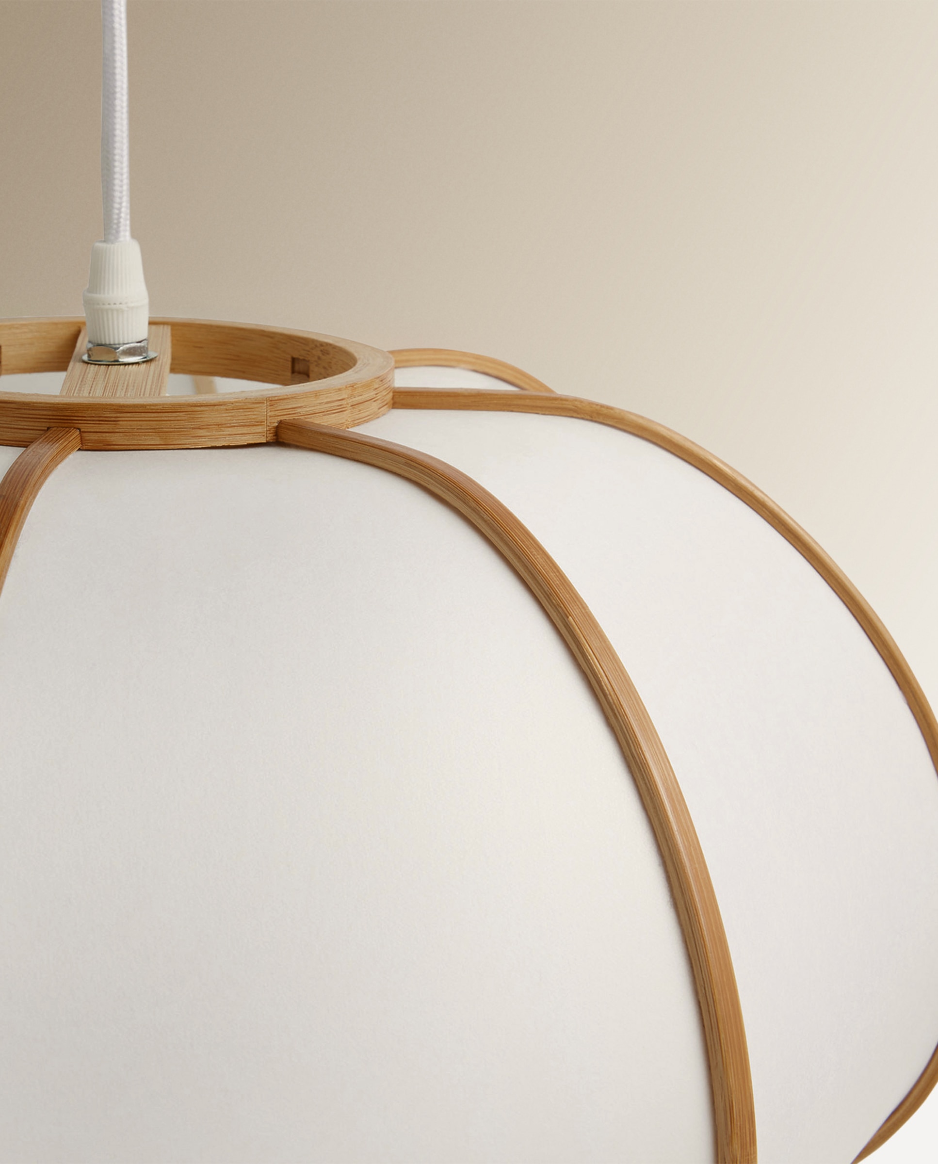 Candeeiro de Teto Oval Pérgamo Branco-4