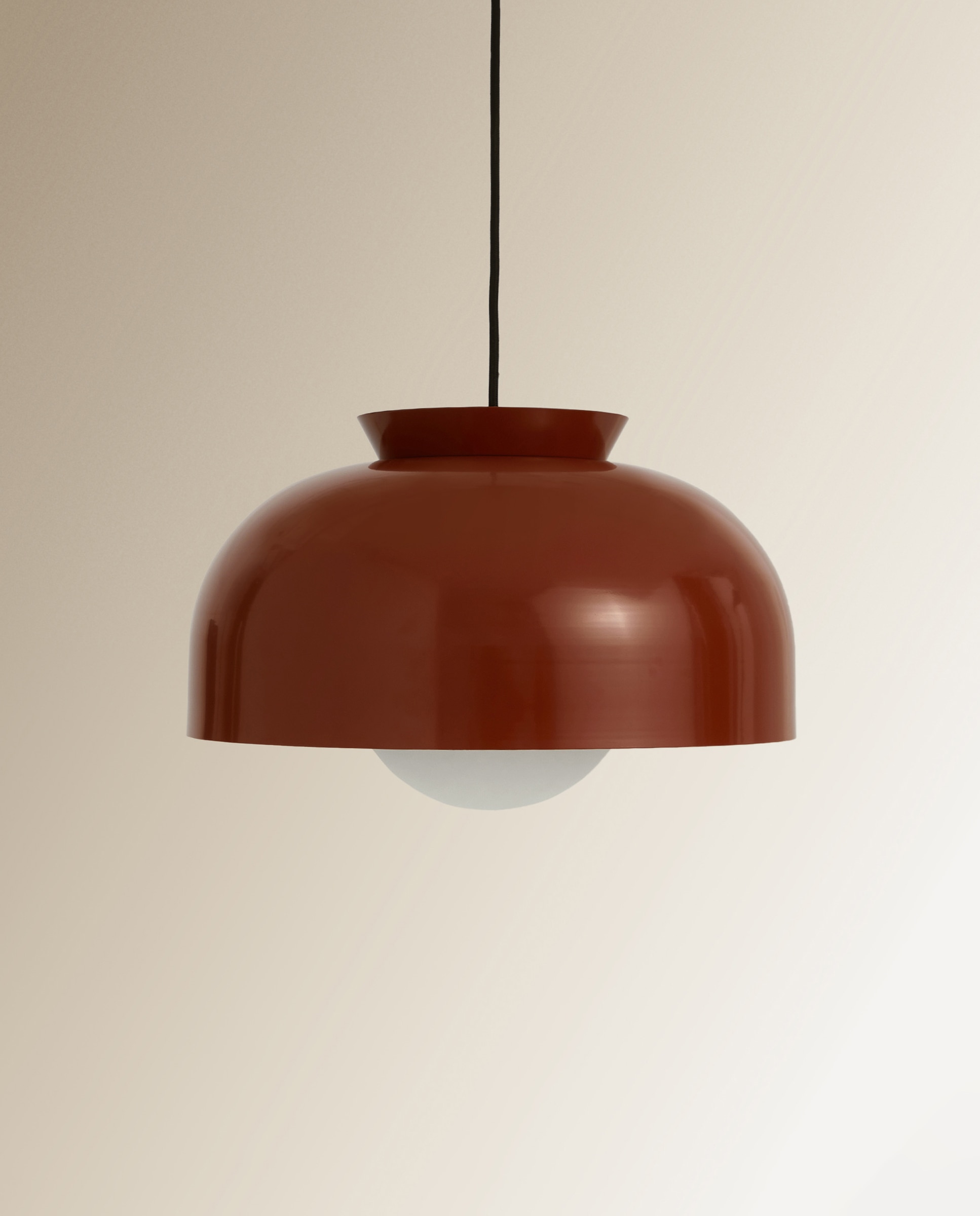 Imagem 0 de Candeeiro de Teto de Metal Larsen - Vermelho