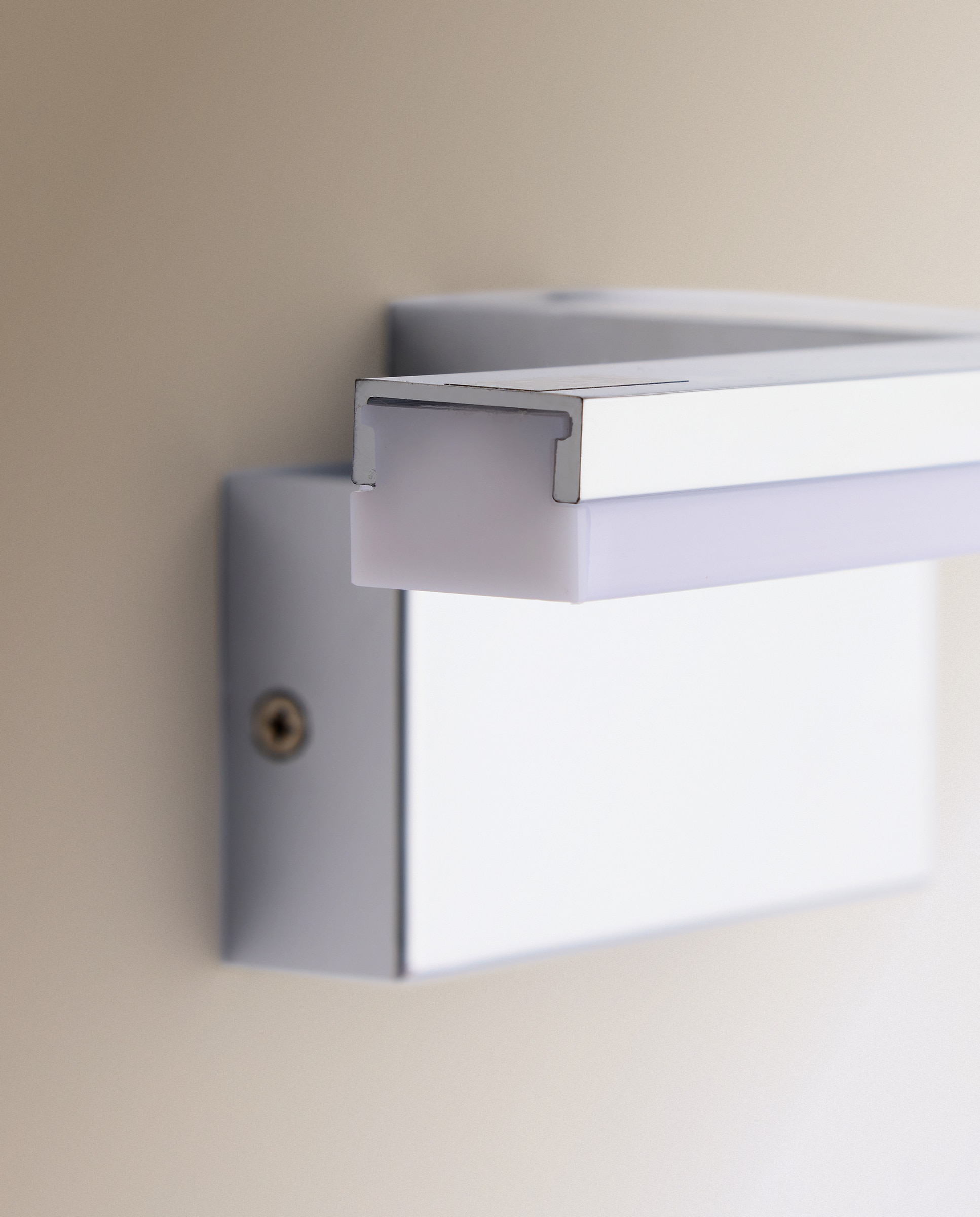 Aplique de baño con LED integrado 8 W Fran El Corte Inglés - Cromo Cromo-4