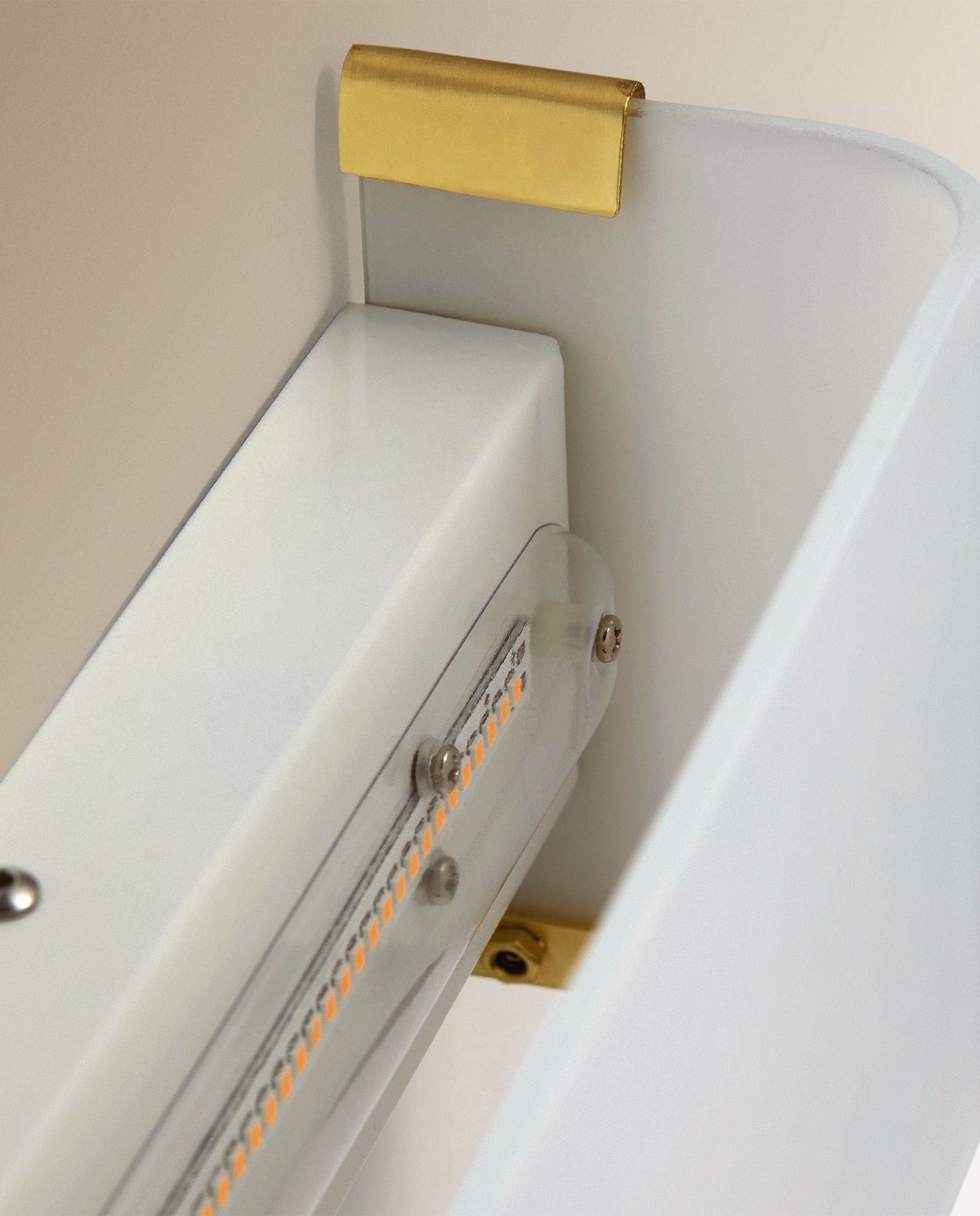 Aplique de Parede com LED Integrado Bella Ouro-3