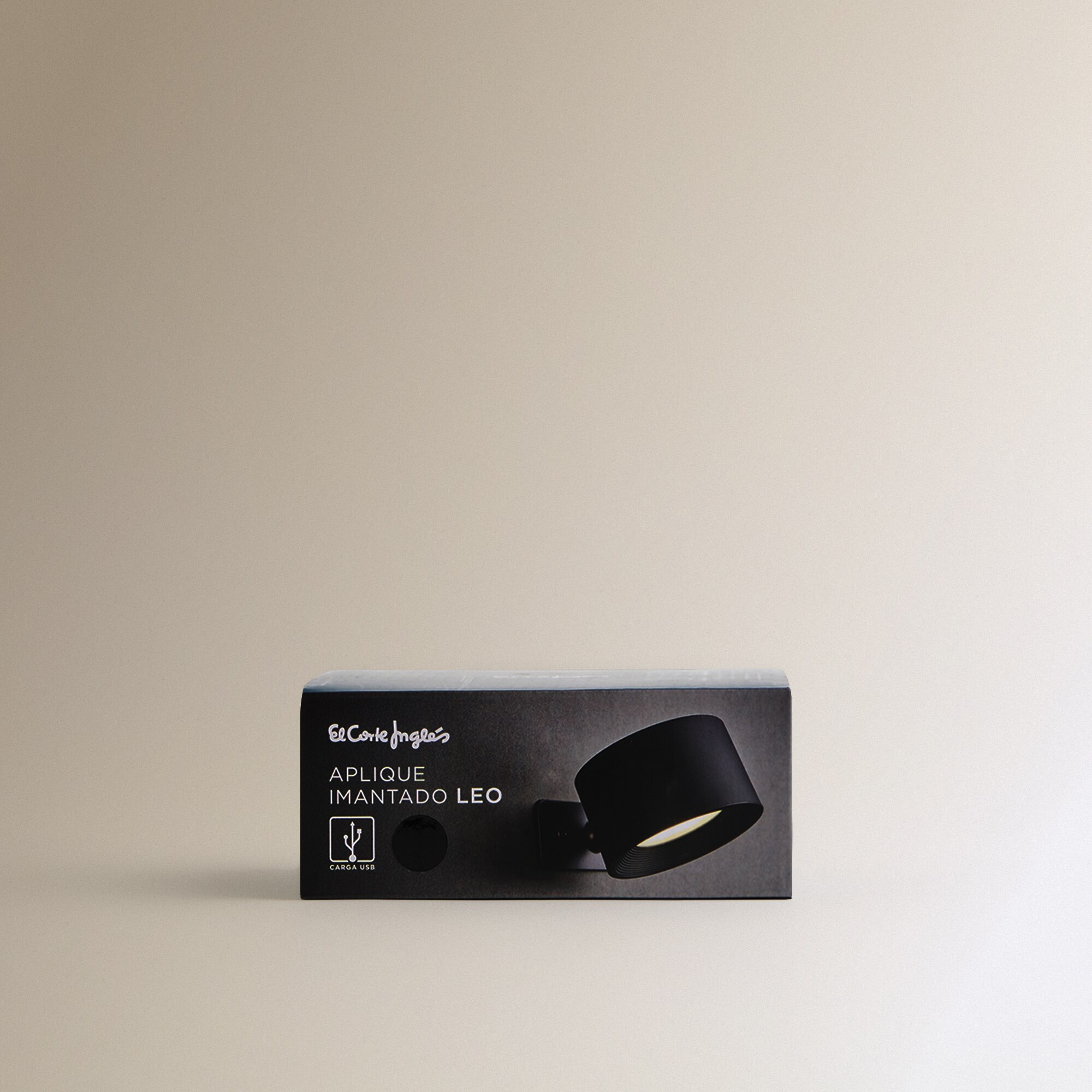 Imagen 5 de Aplique imantado portátil con LED integrado Leo El Corte Inglés - Negro Negro