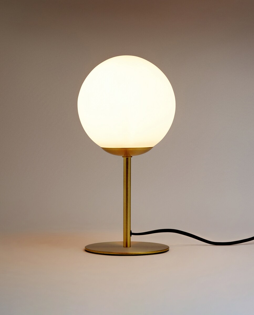 Candeeiro de mesa Gibson Latão mate-2