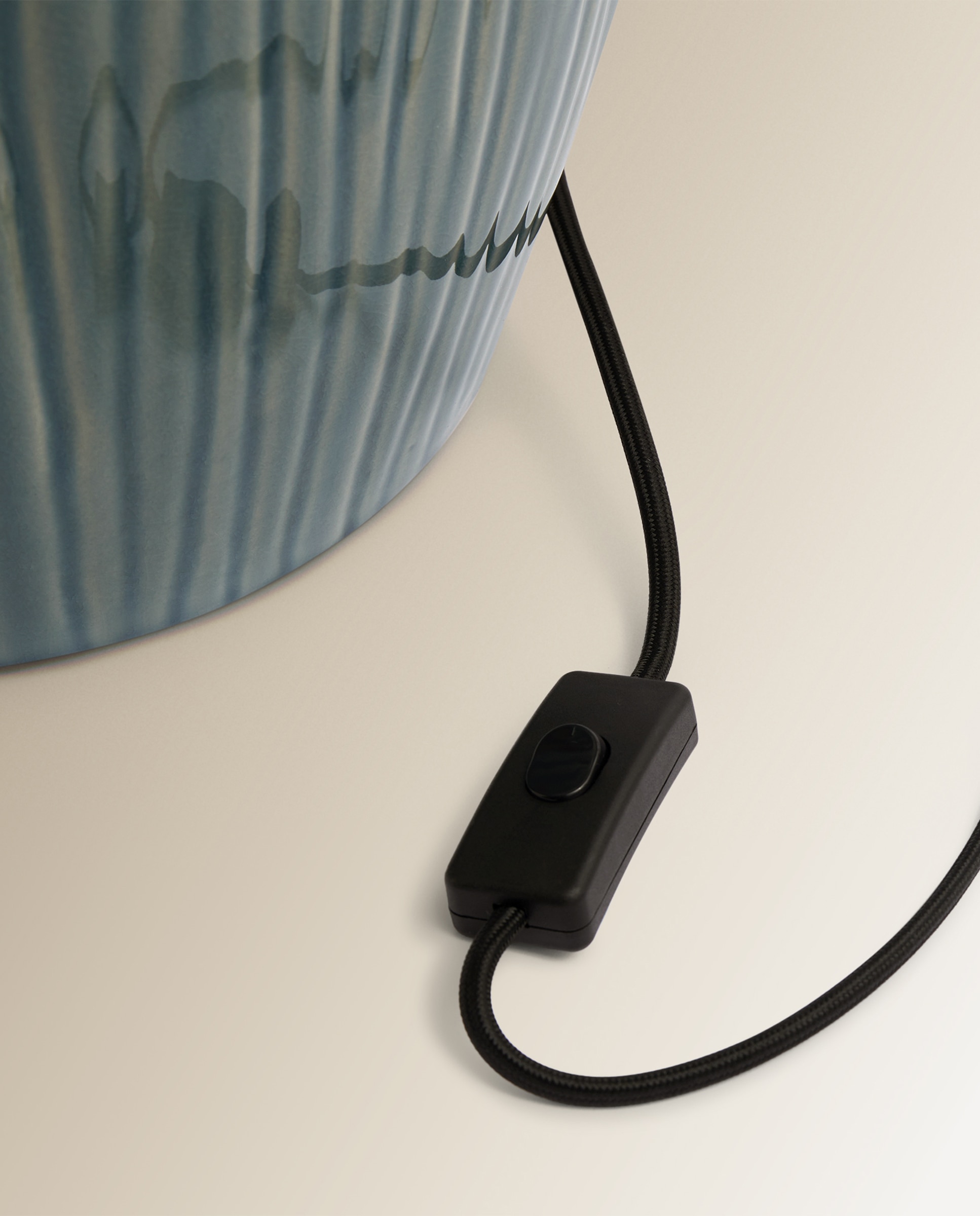 Candeeiro de Mesa Lorca Verde-3