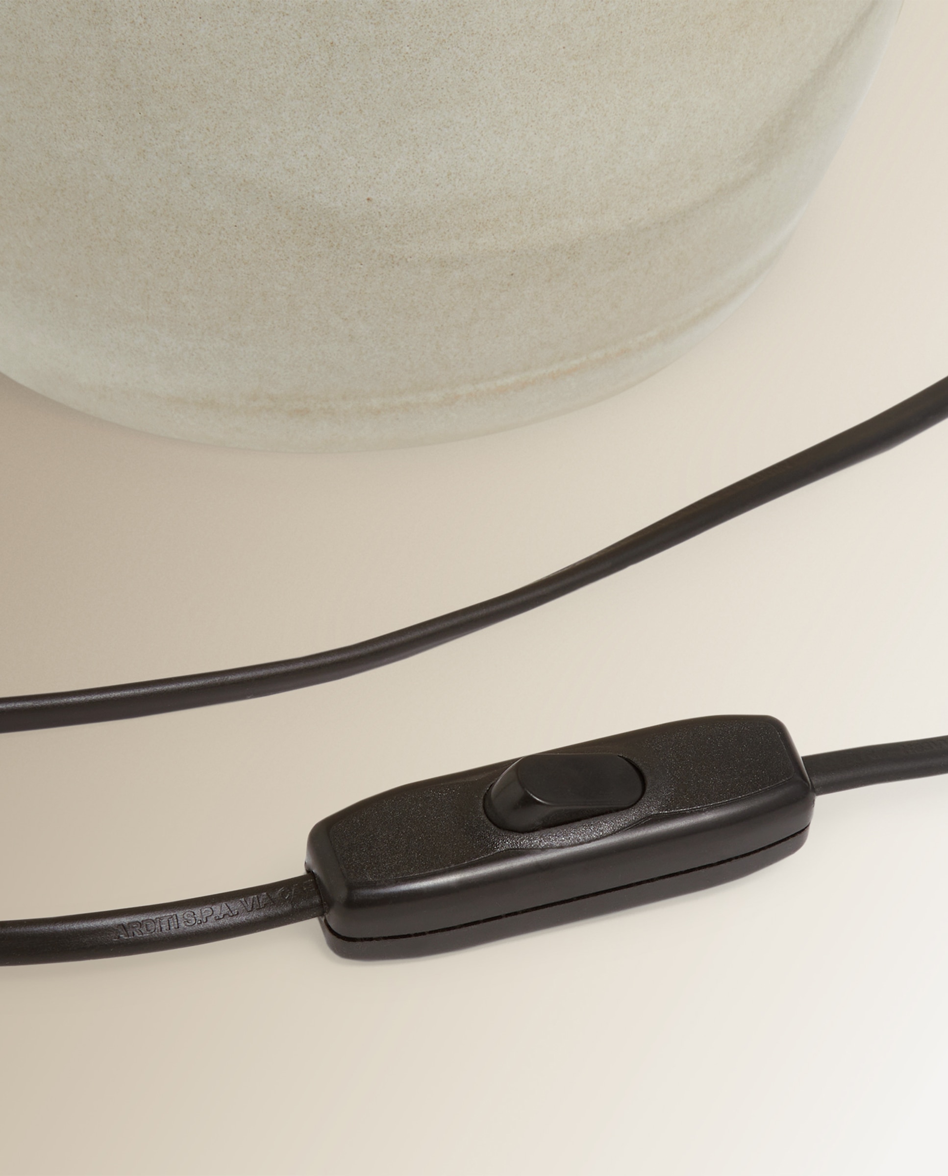 Candeeiro de Mesa Jara Grande de Cerâmica Bege-3