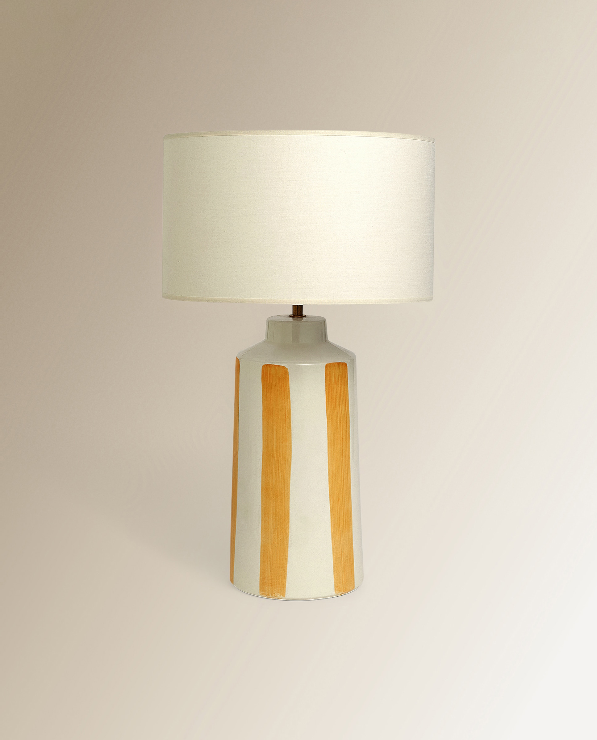 Candeeiro de Mesa Pasadena - Amarelo Amarelo-1