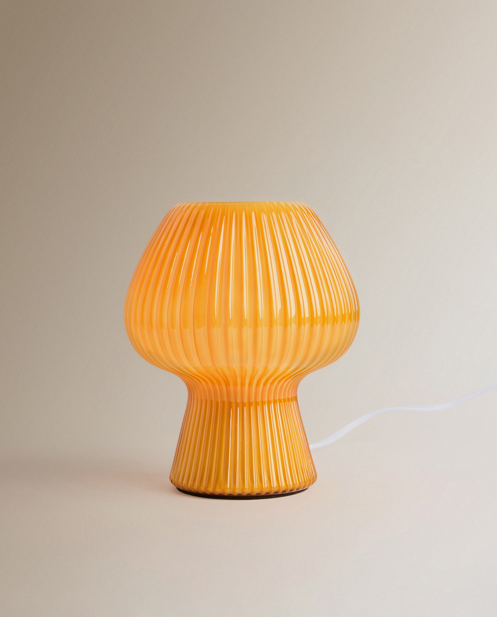 Candeeiro de Mesa Auxiliar Lucía Ouro-3