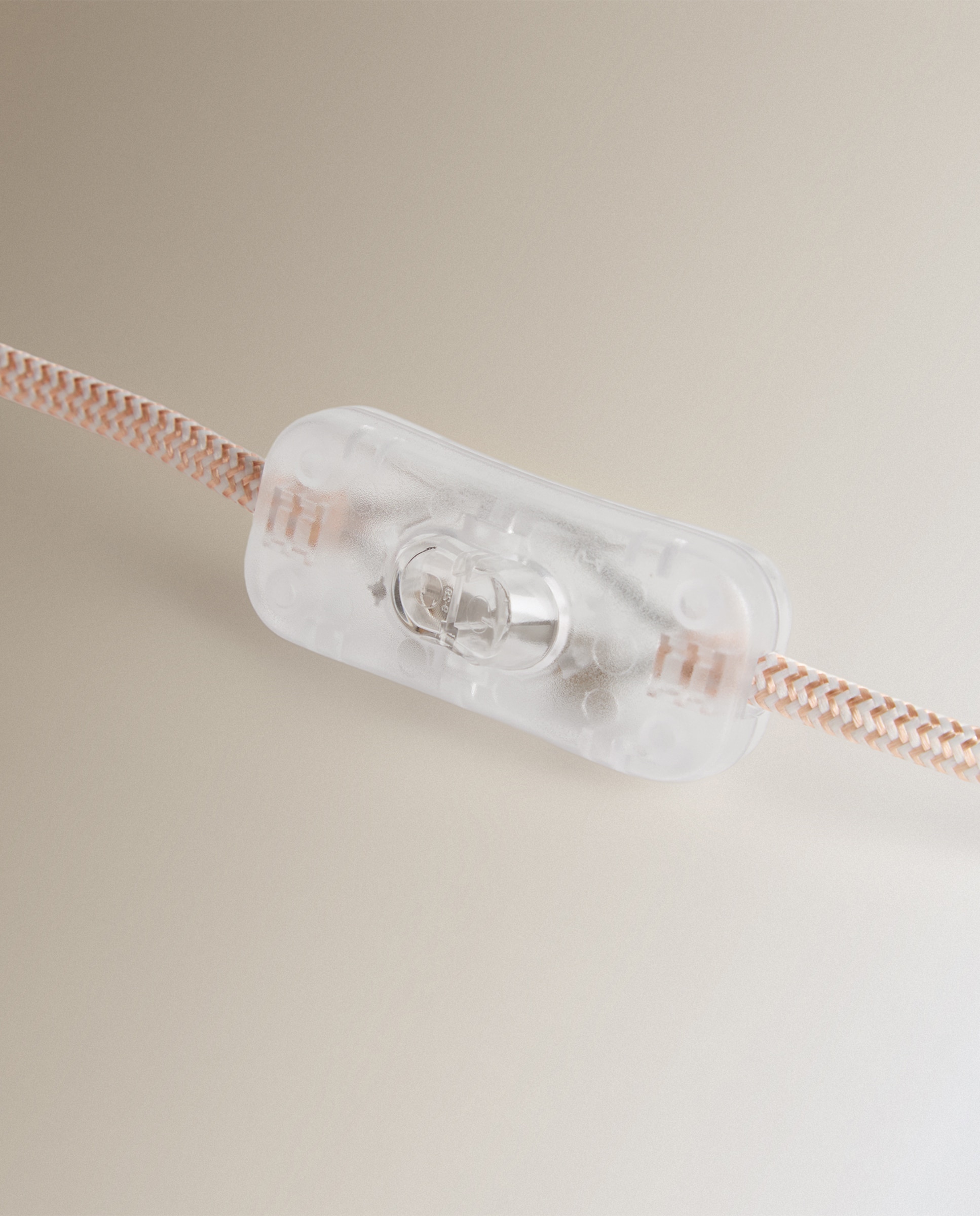 Candeeiro de Mesa Champi em Metal Rosa-5