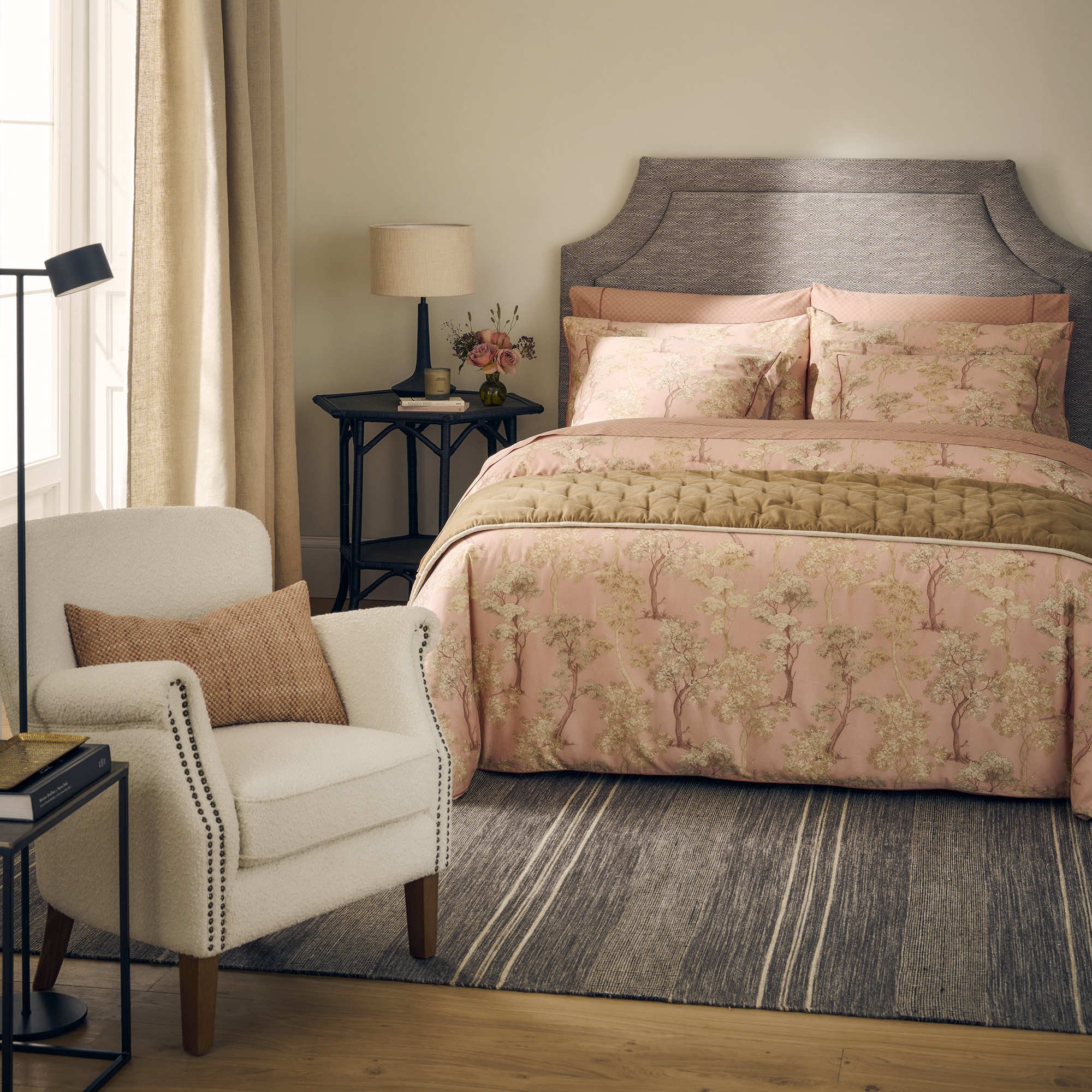 Candeeiro de Mesa Cortex Preto-6