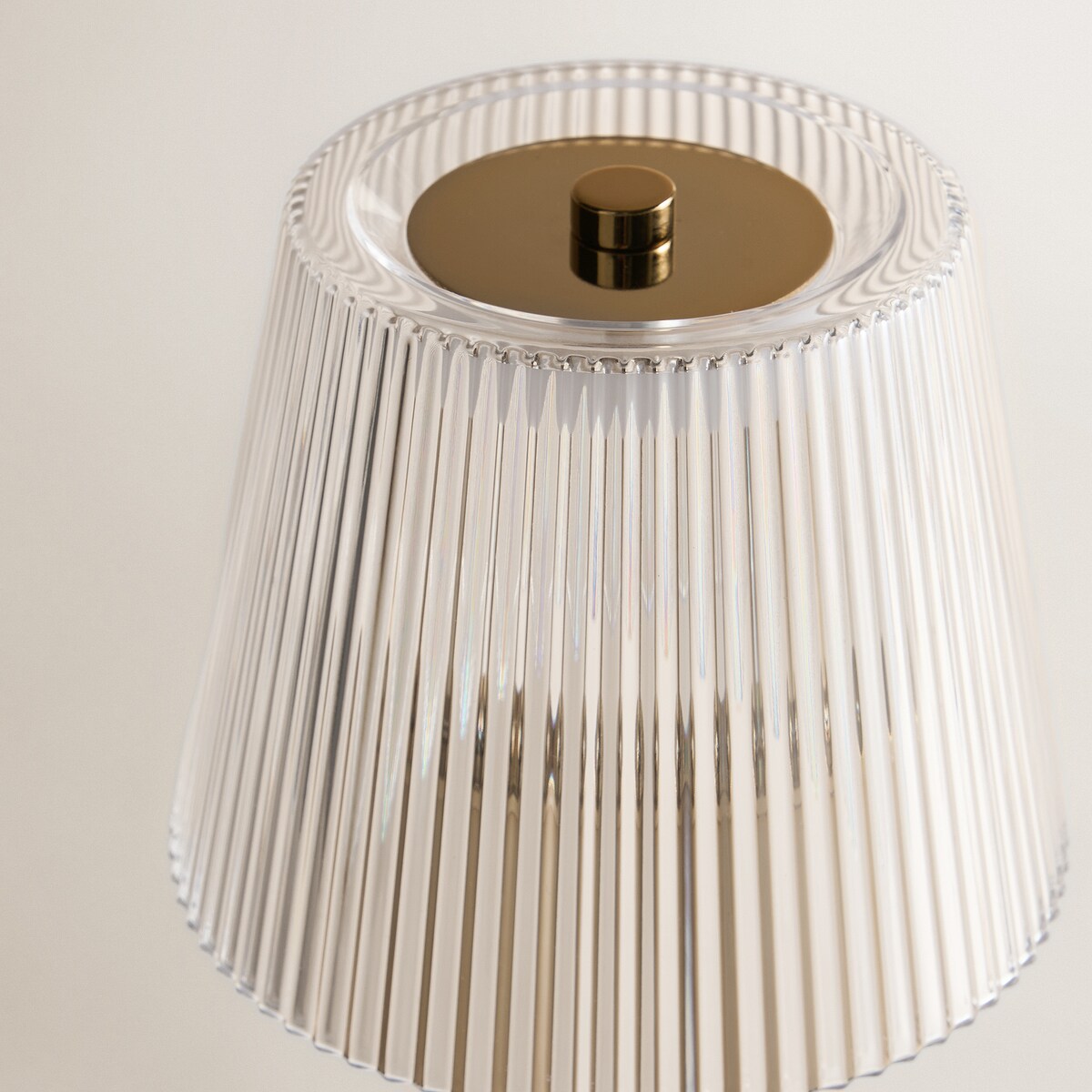 Candeeiro de Mesa com LED Integrado Ruth Ouro-4